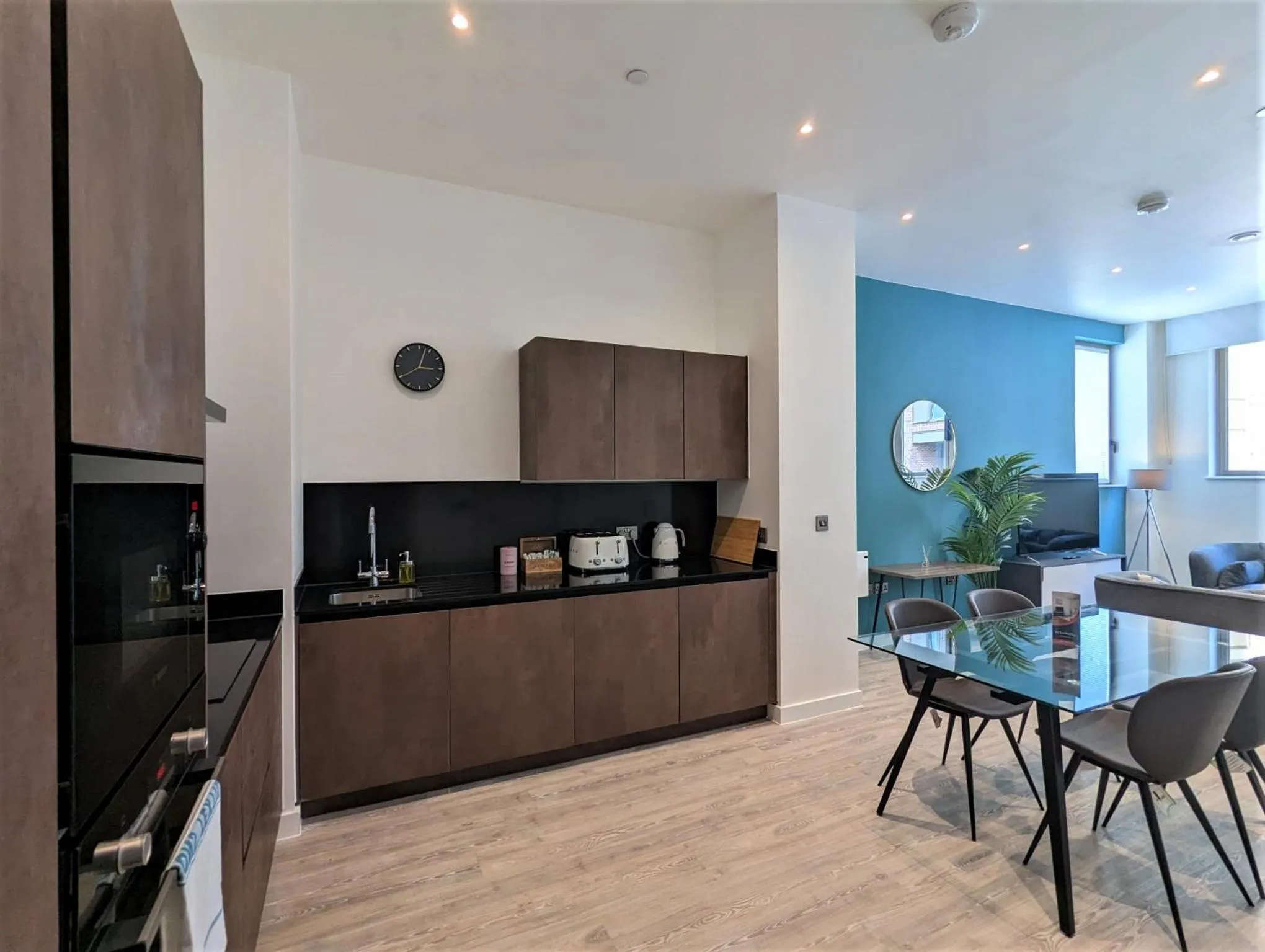 Kitchen or kitchenette in Charles Hope Manchester Townhouses