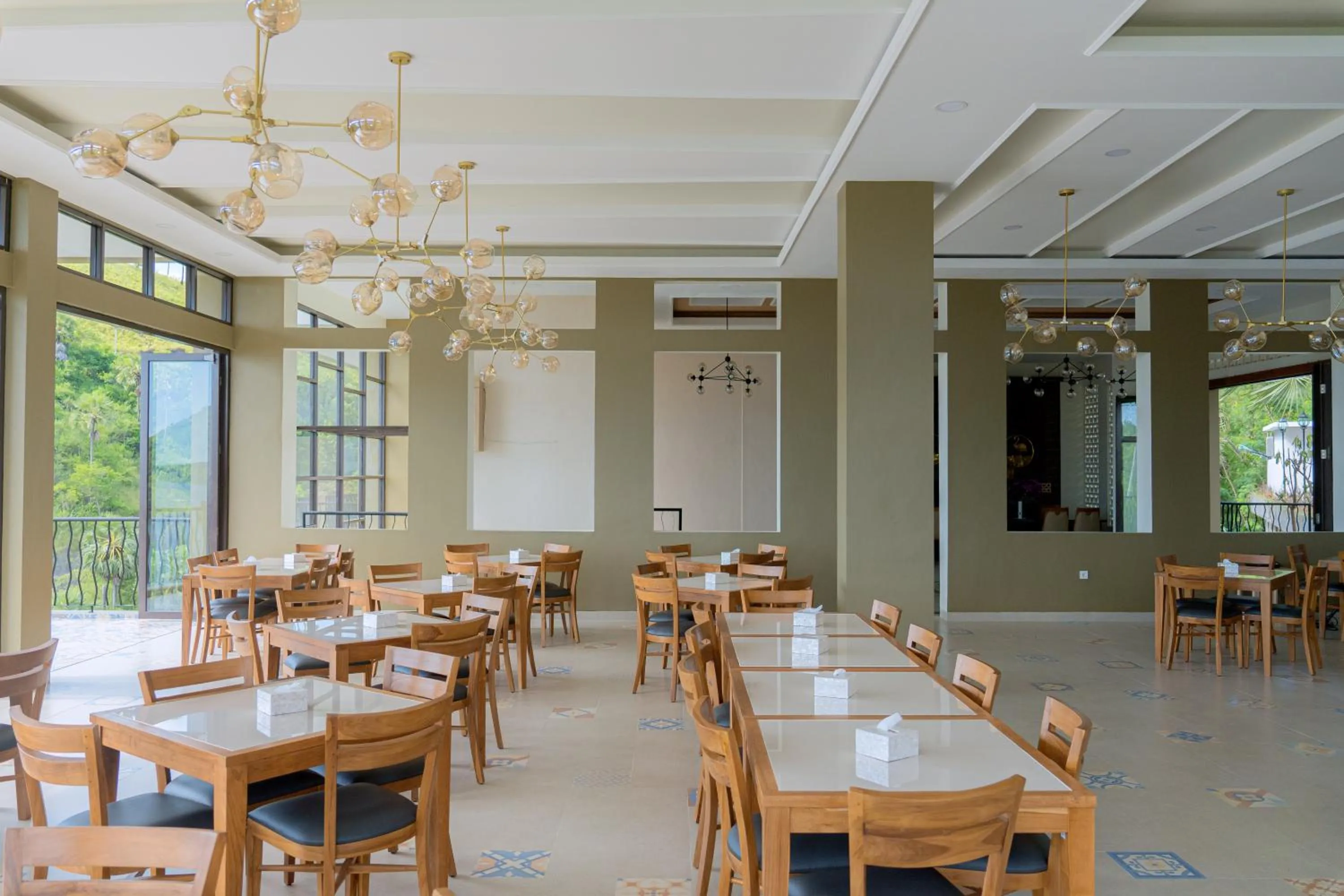 Restaurant/places to eat in Flamingo Bajo Waecicu