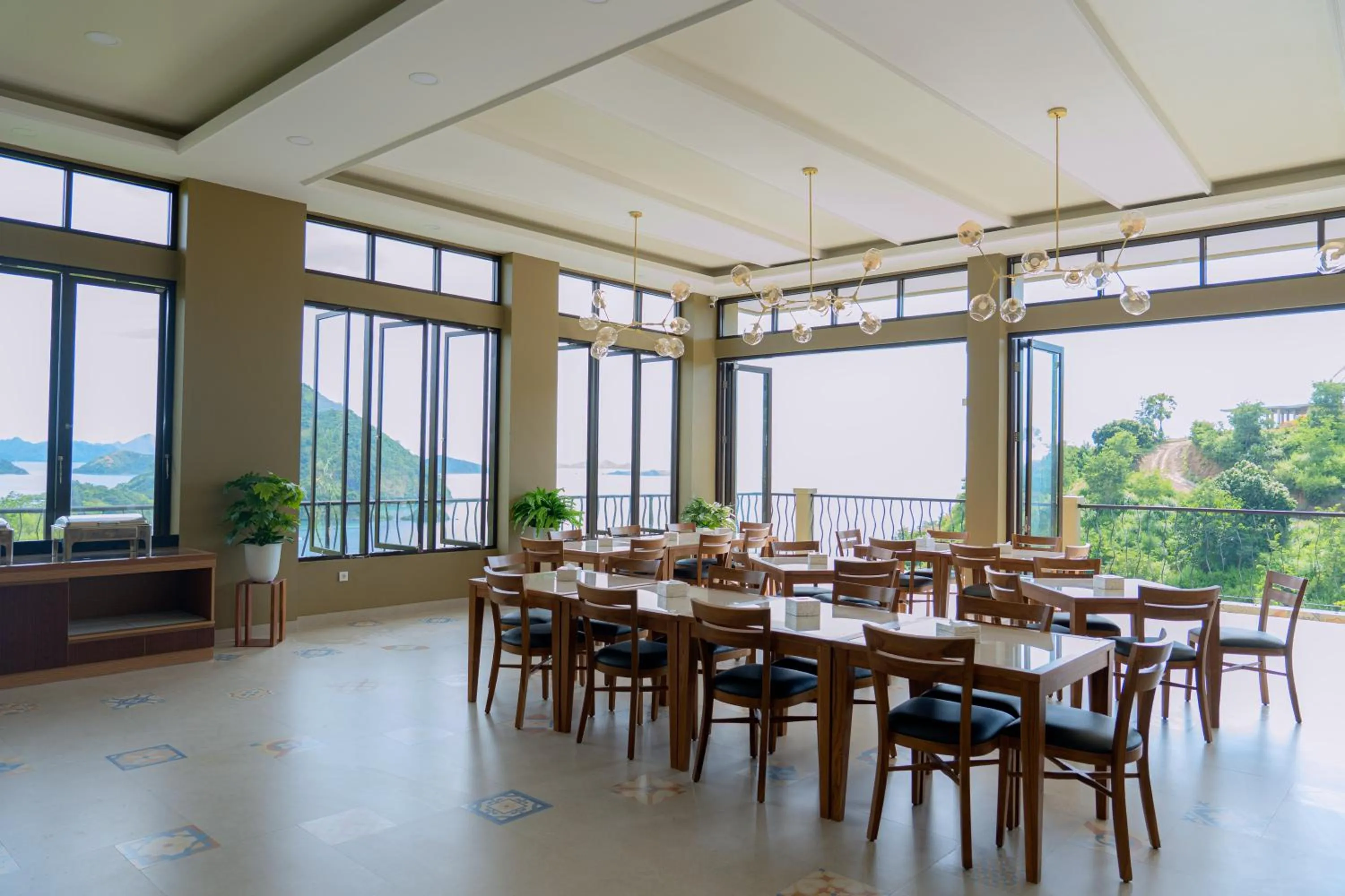 Restaurant/places to eat in Flamingo Bajo Waecicu