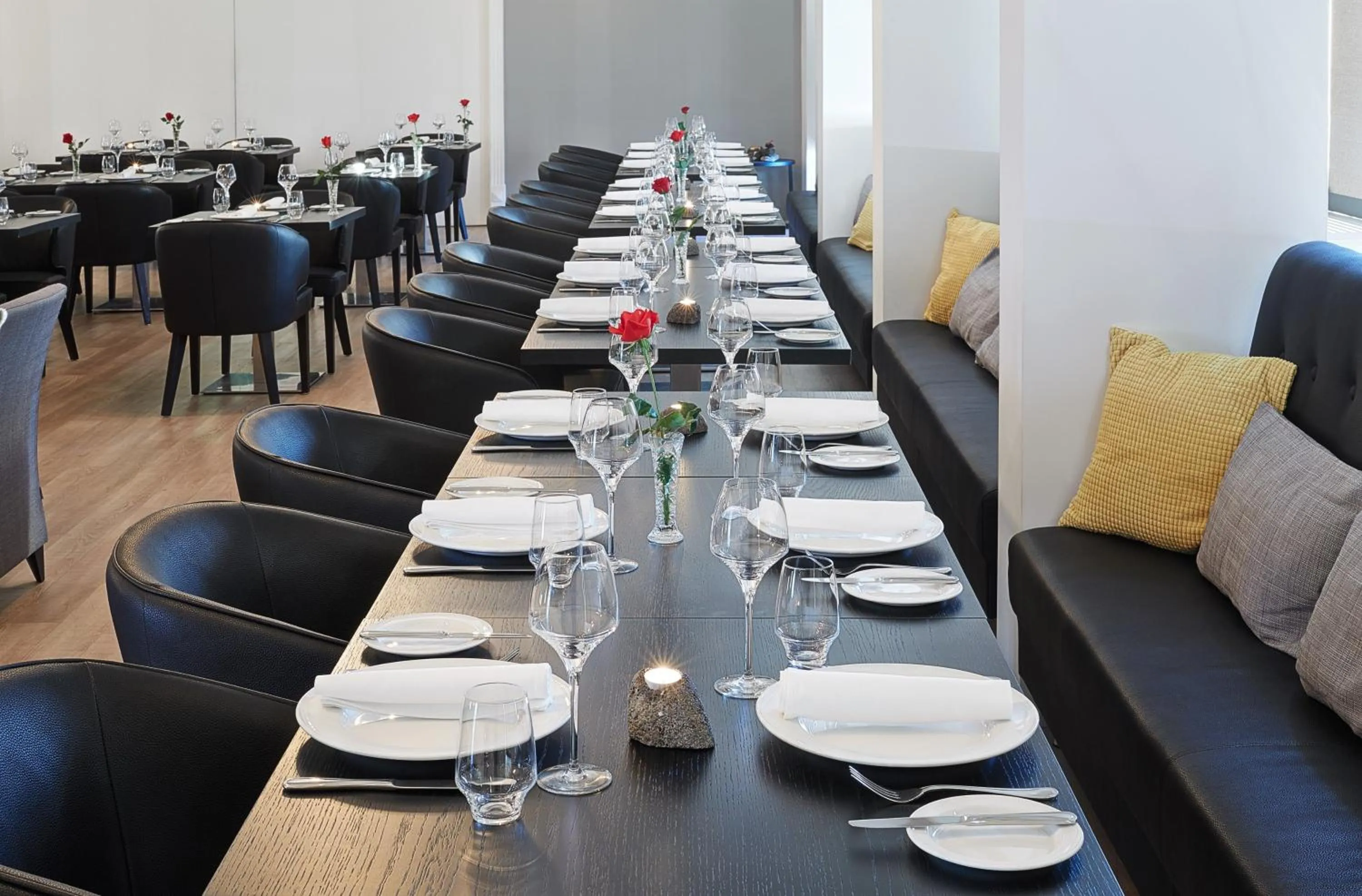 Restaurant/places to eat in Hotel Örk