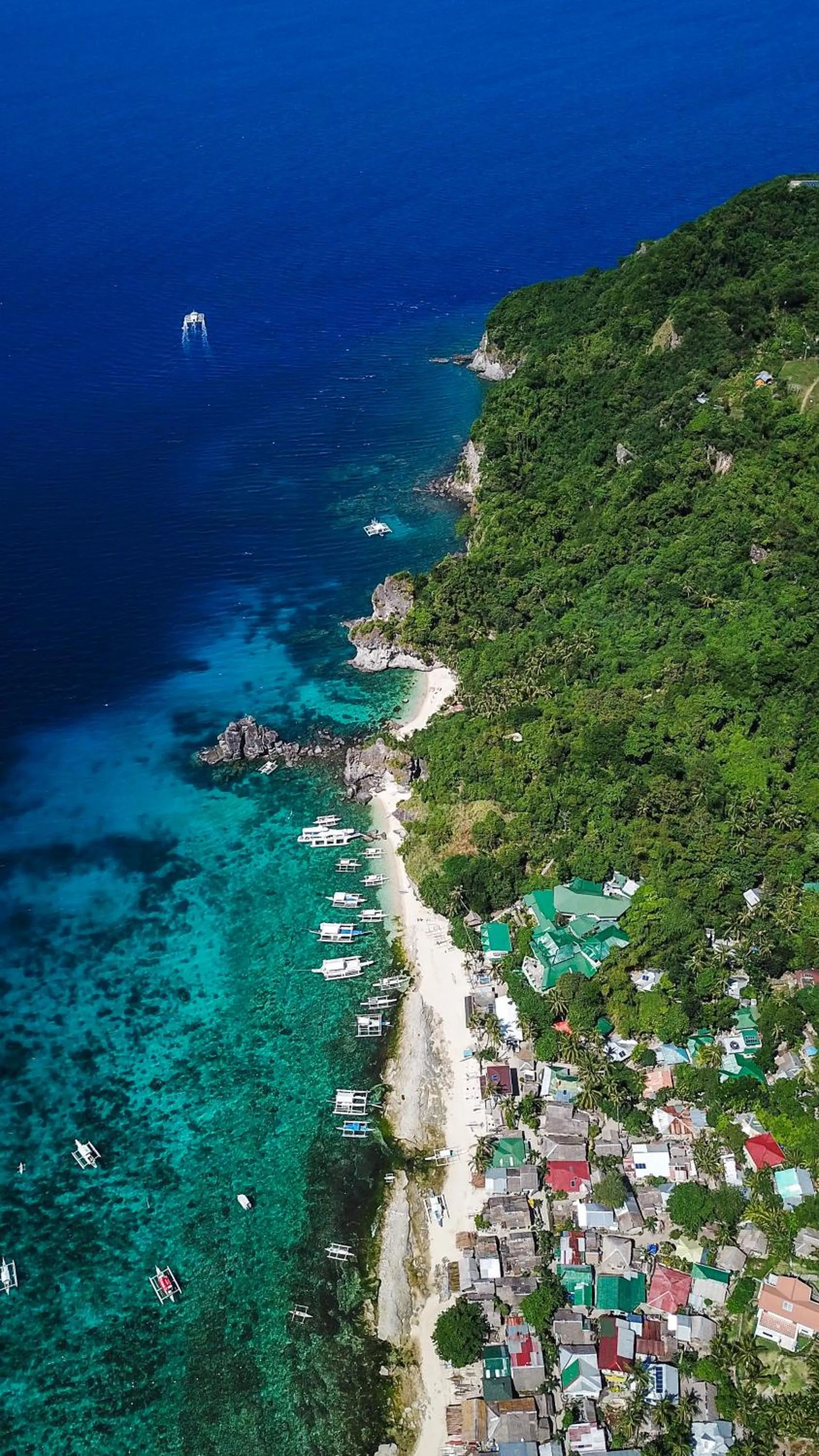 Snorkeling in Oceanism海洋主义潜水度假酒店