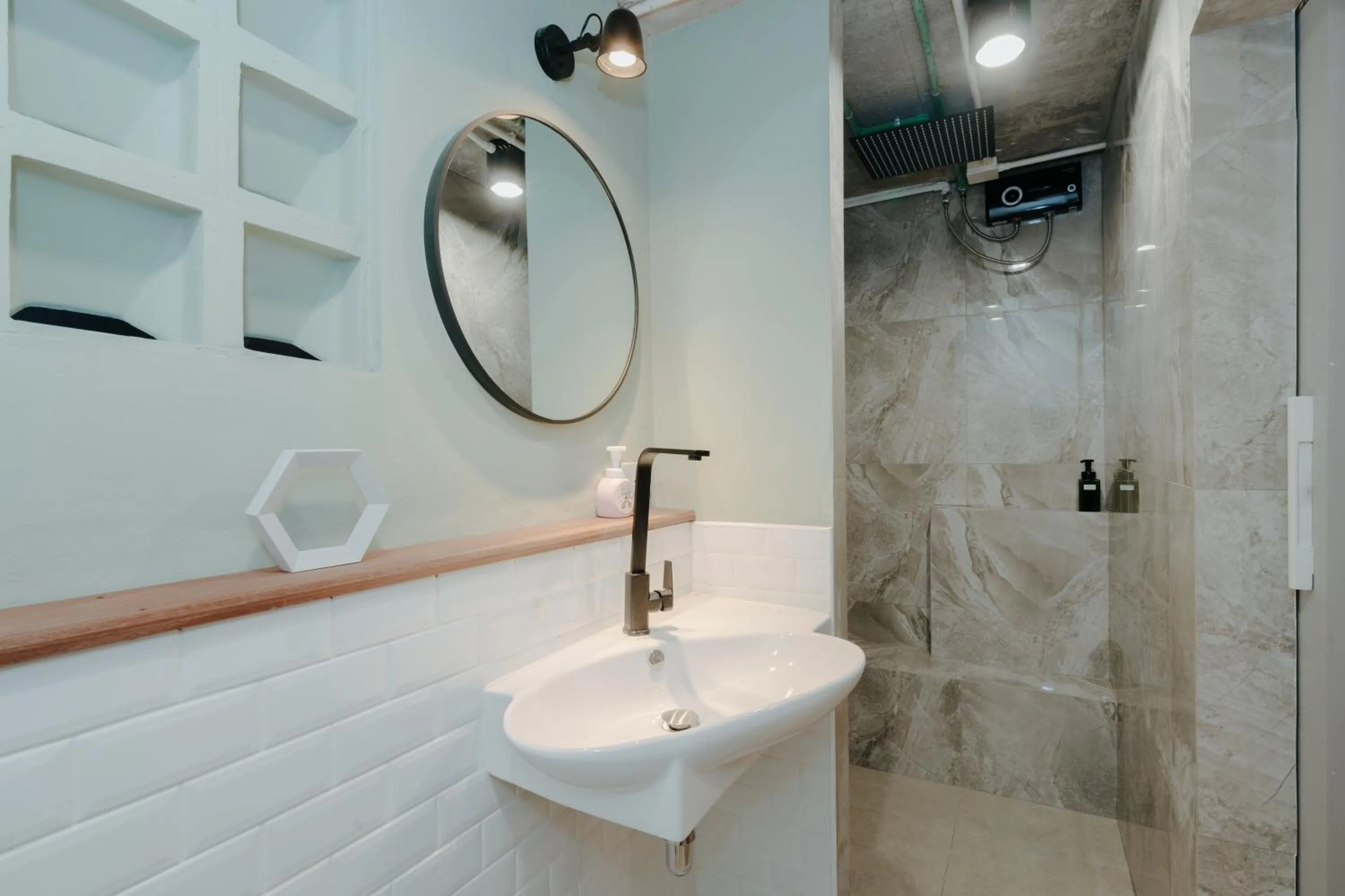 Bathroom in Dokdin's Family