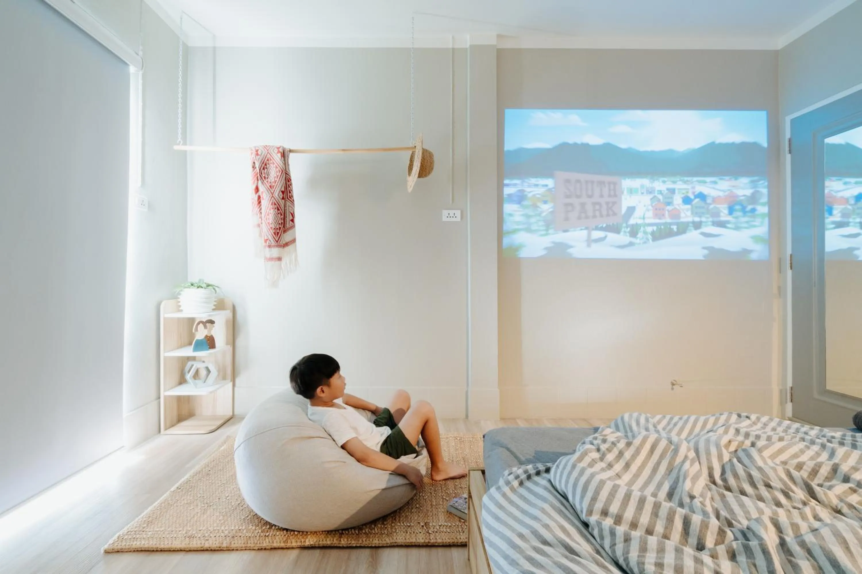 Bed in Dokdin's Family