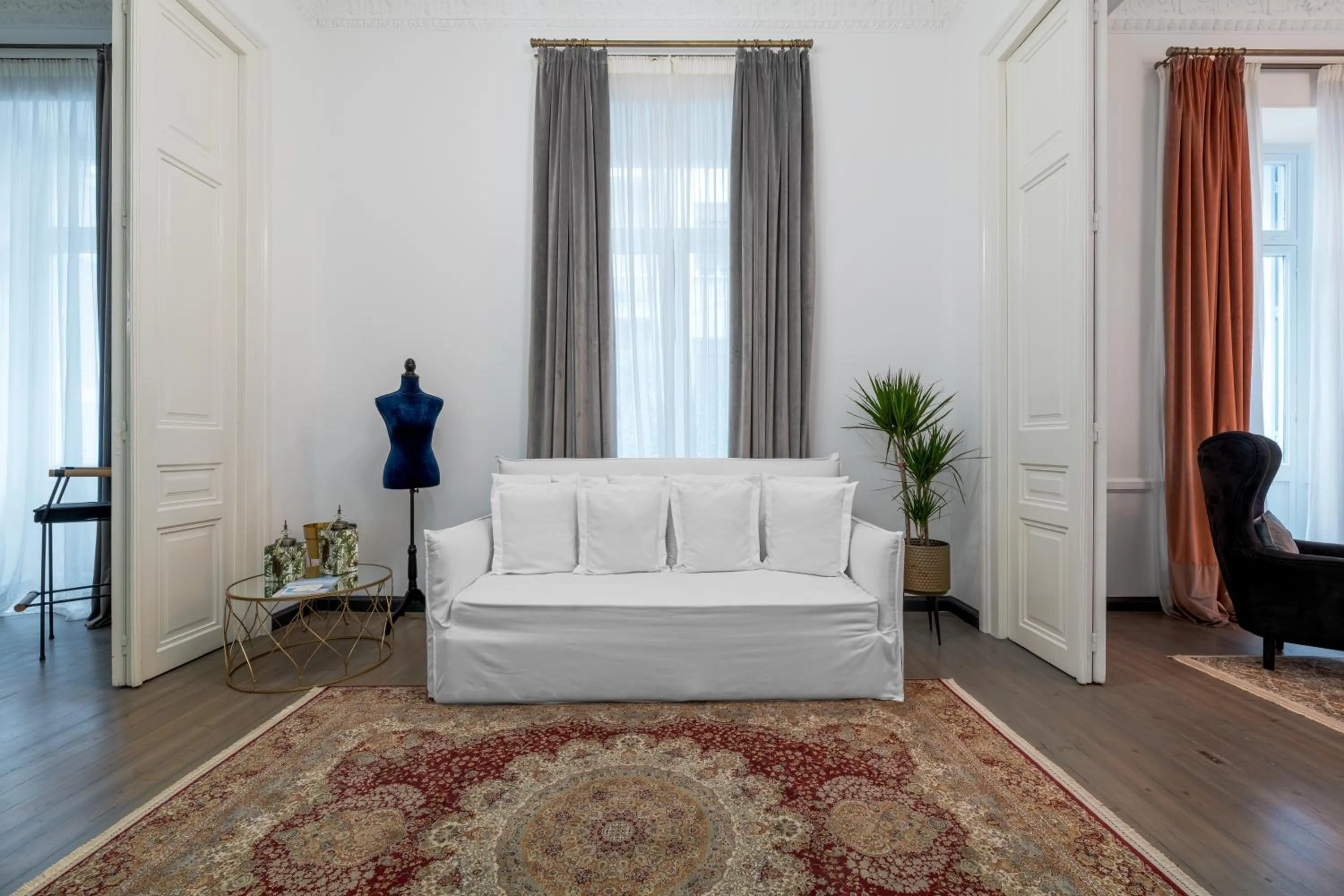 Living room in 2 Mazi Suites