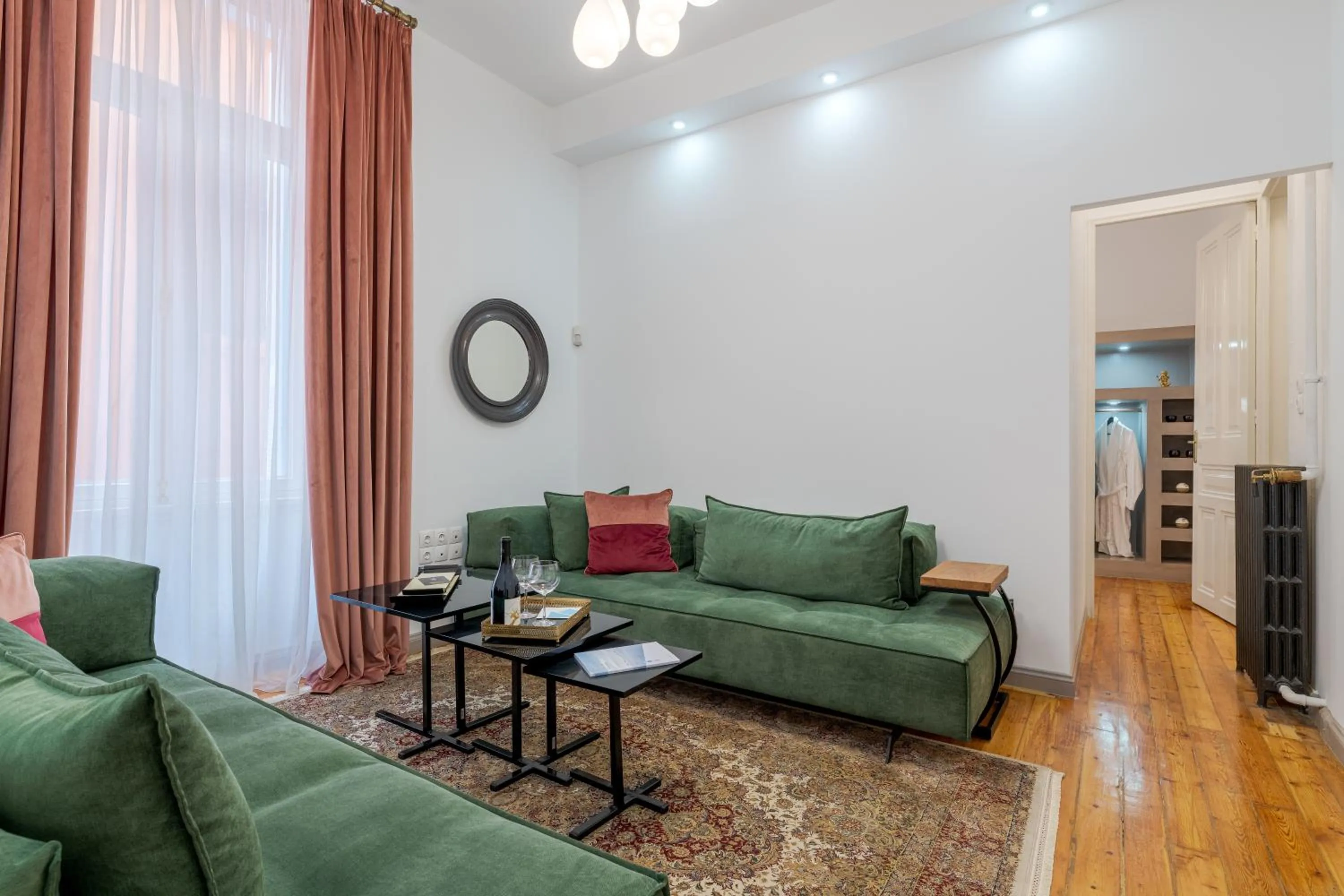 Living room in 2 Mazi Suites