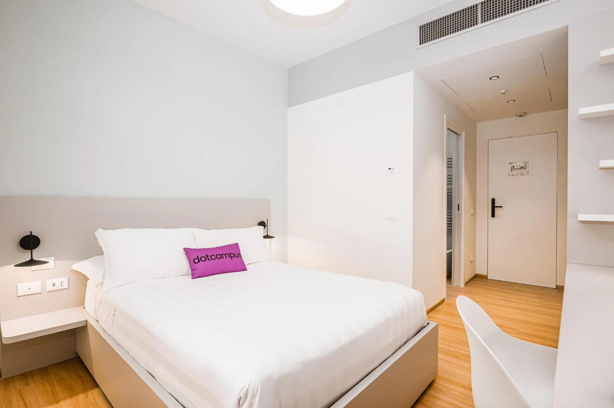 Bedroom, Bed in Dotcampus Roma City Center