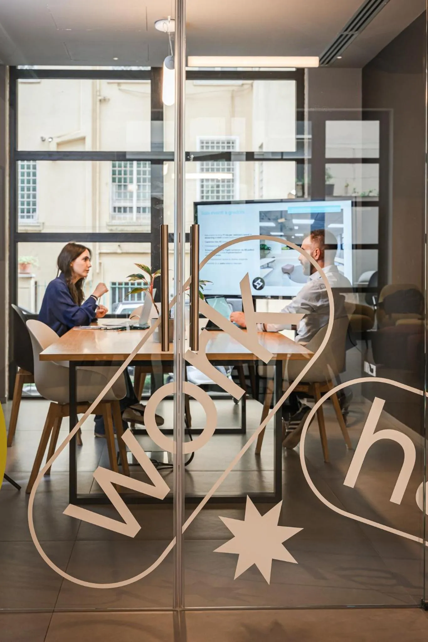 Seating area in Dotcampus Roma City Center