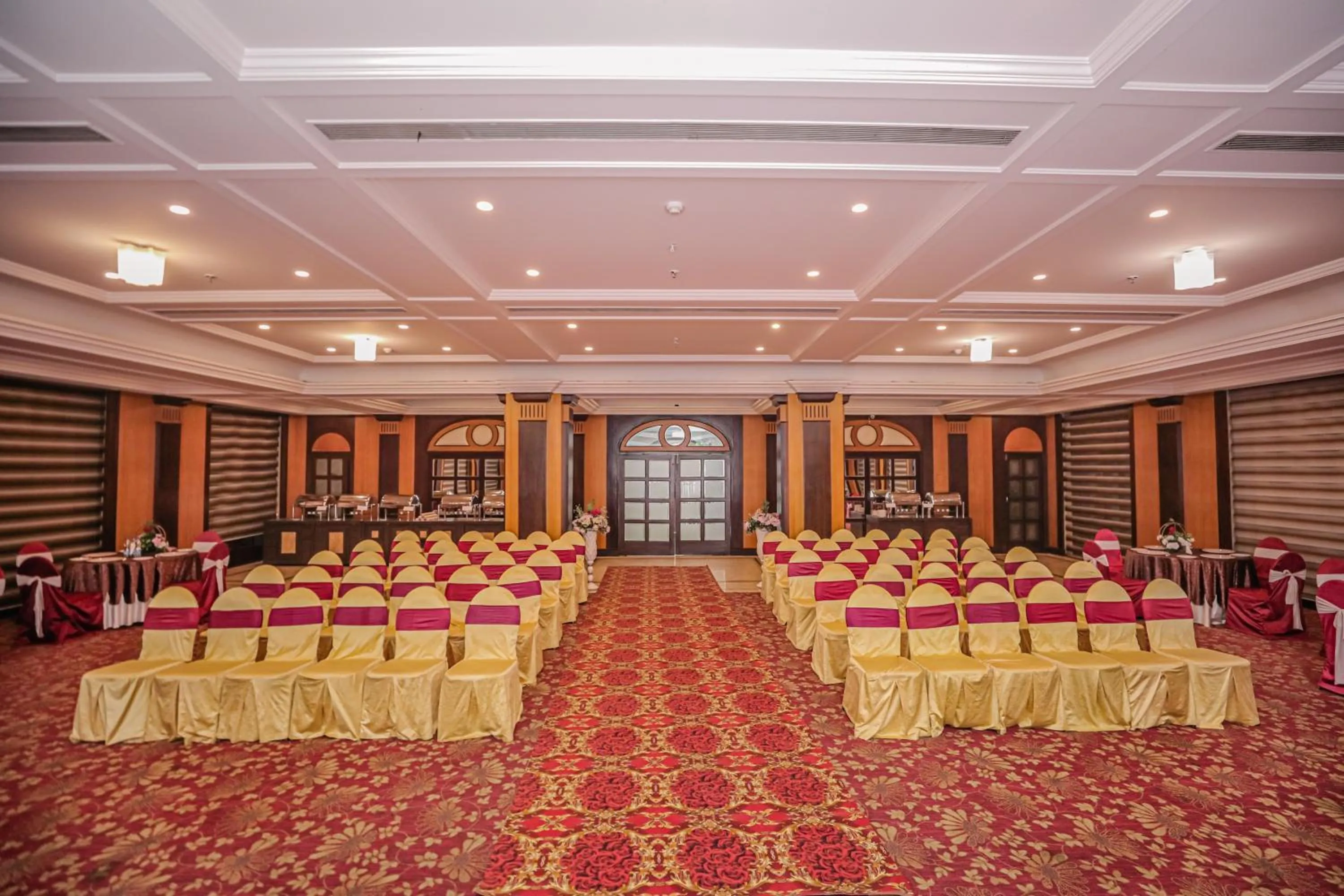 Banquet/Function facilities in Regenta Central Lucknow by Royal Orchid Hotels Limited