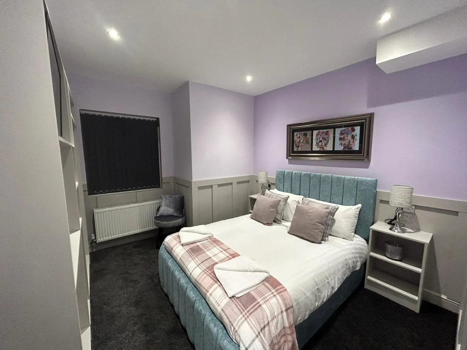 Bedroom, Bed in Sugar Hill Suite by Sasco Apartments