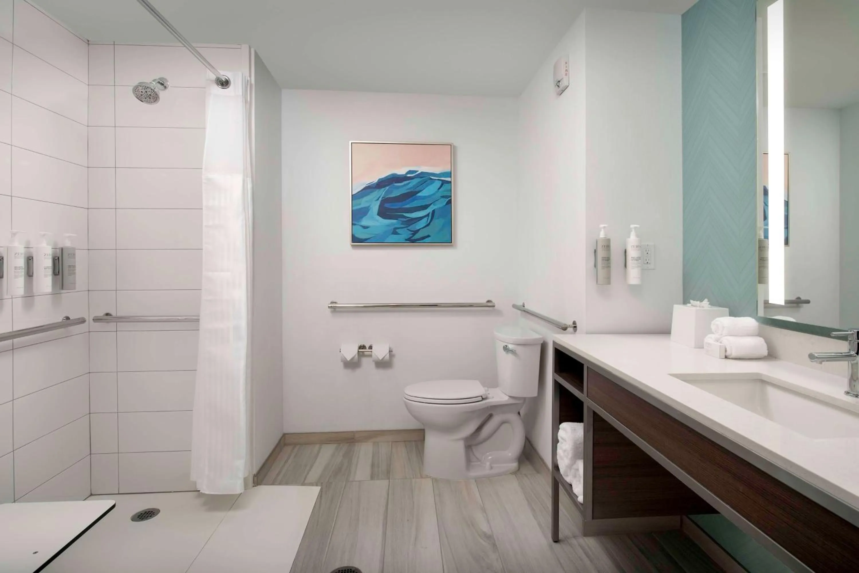 Bathroom in Hilton Garden Inn Pensacola Downtown