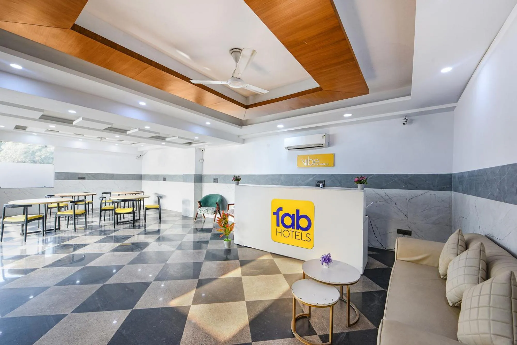 Lobby or reception in FabHotel Vibe