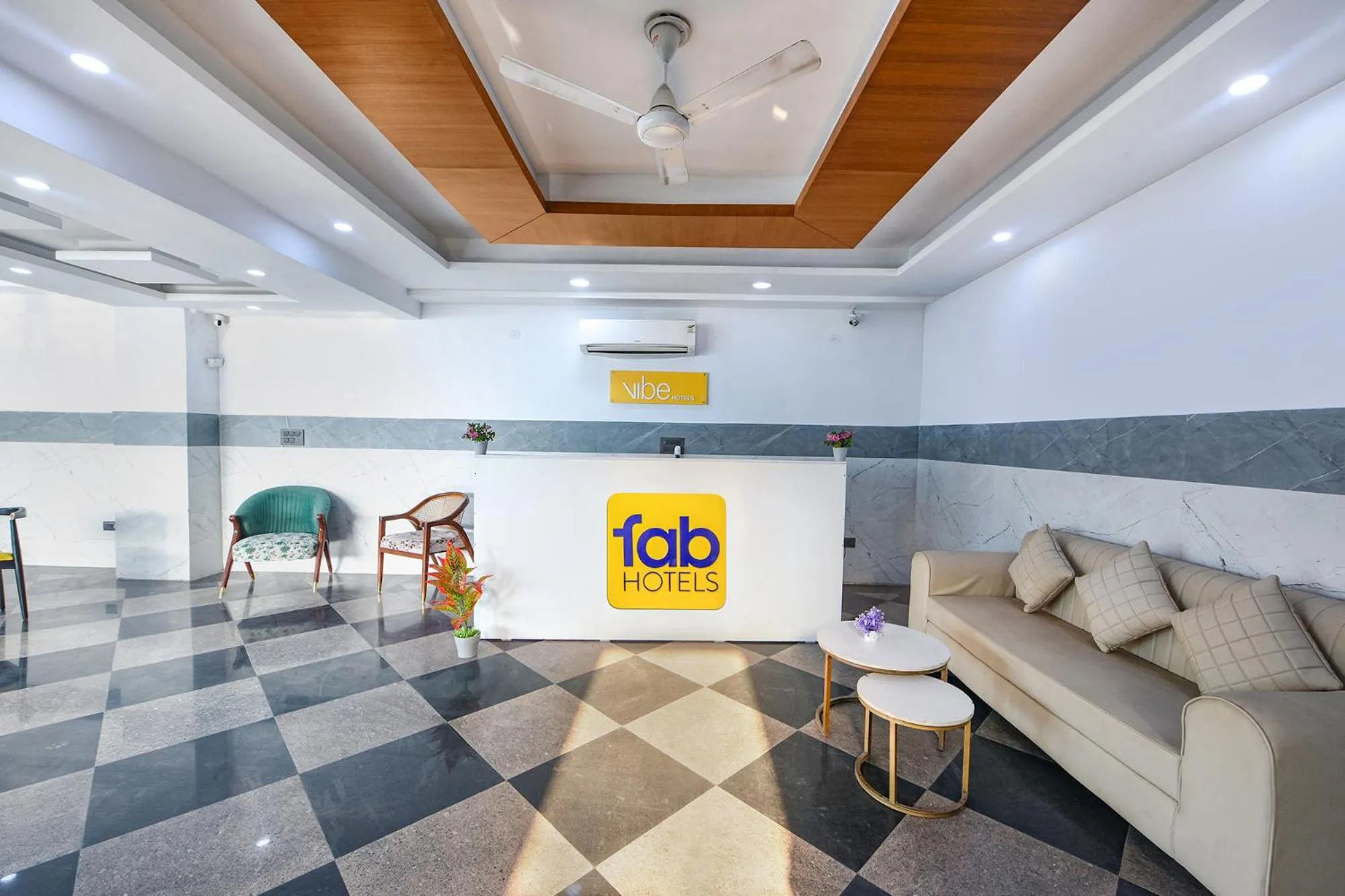 Lobby or reception in FabHotel Vibe