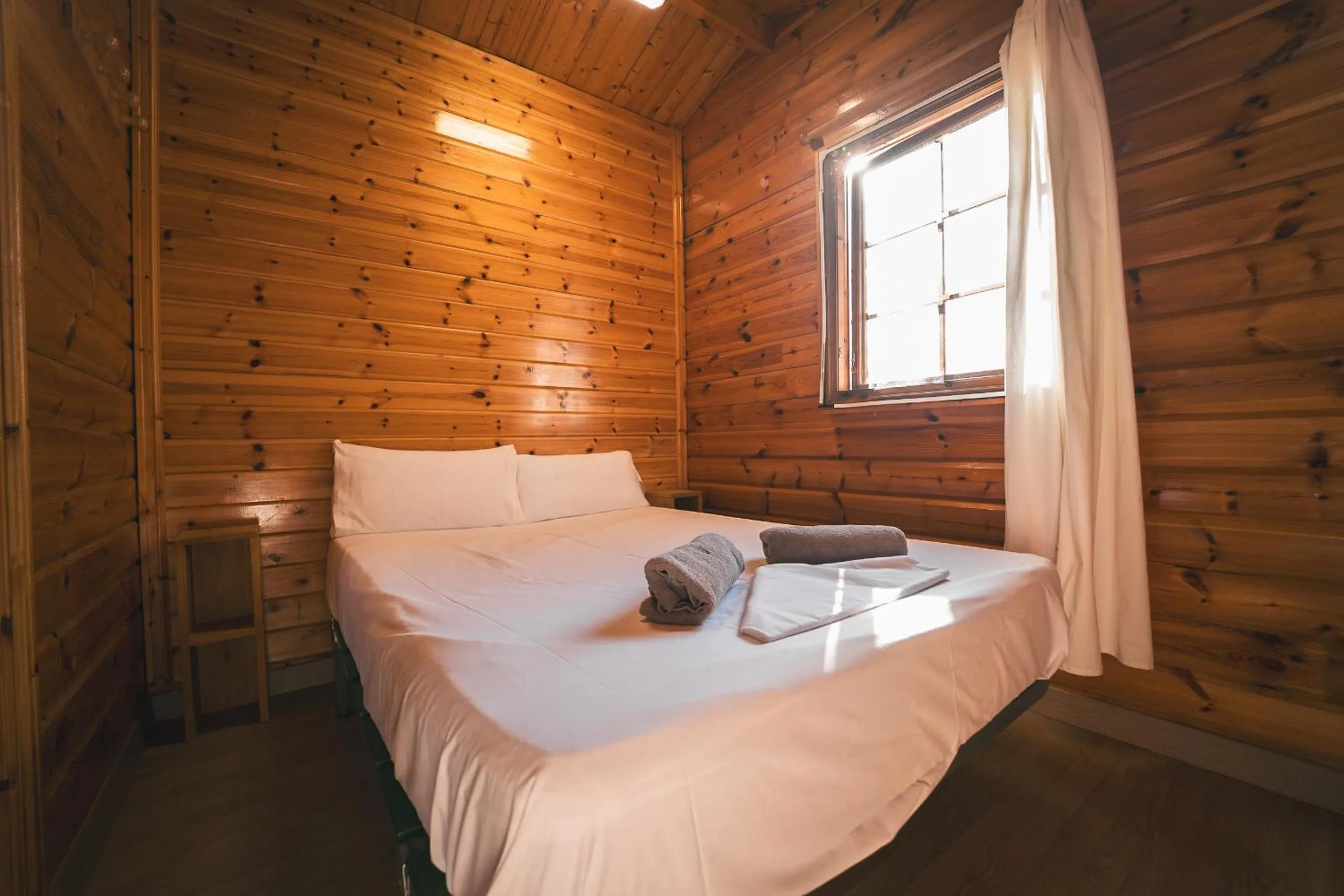 Bedroom, Bed in HolaCamp Chilches