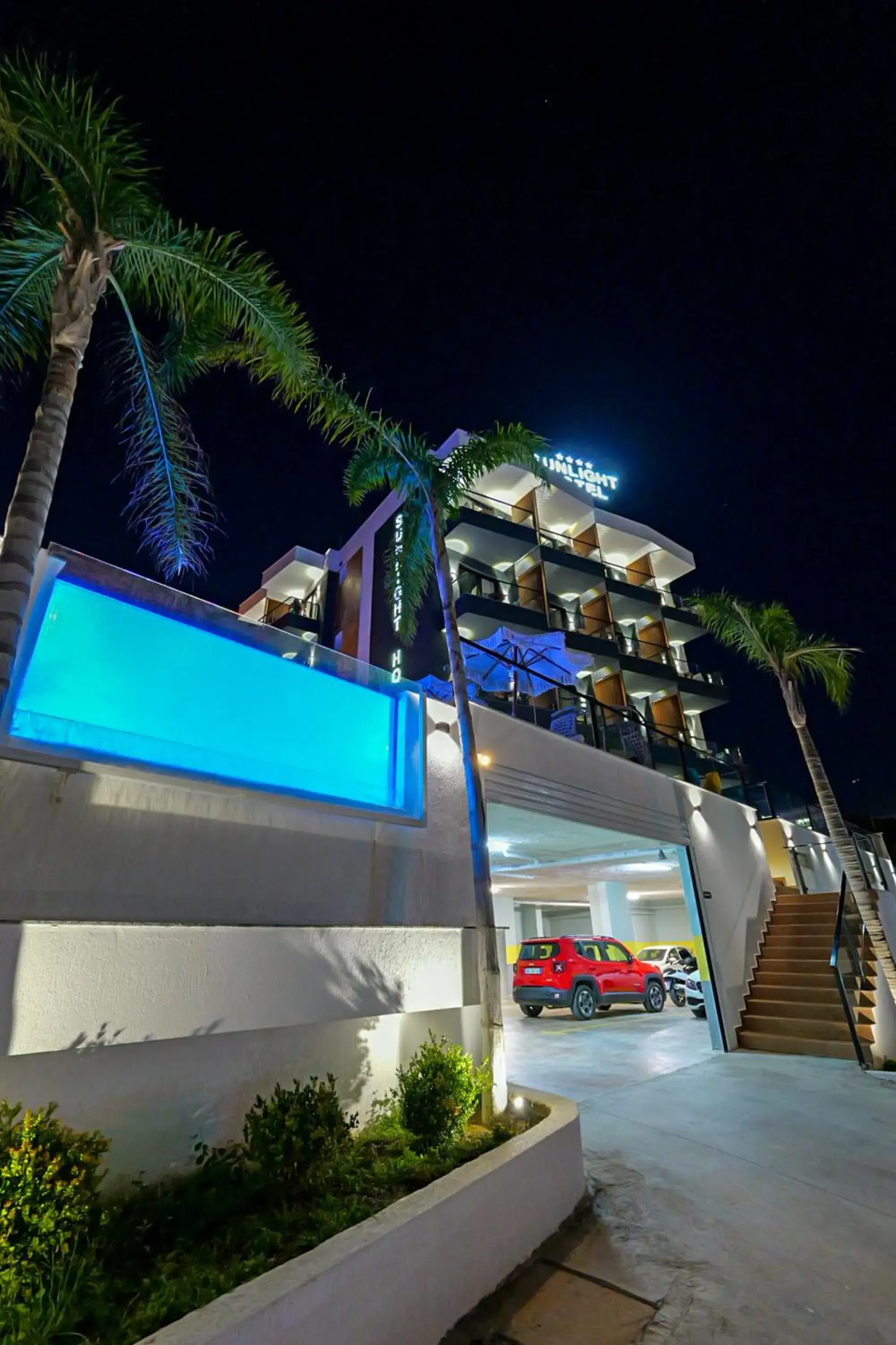 Property building in Sunlight Hotel Property building in Sunlight Hotel