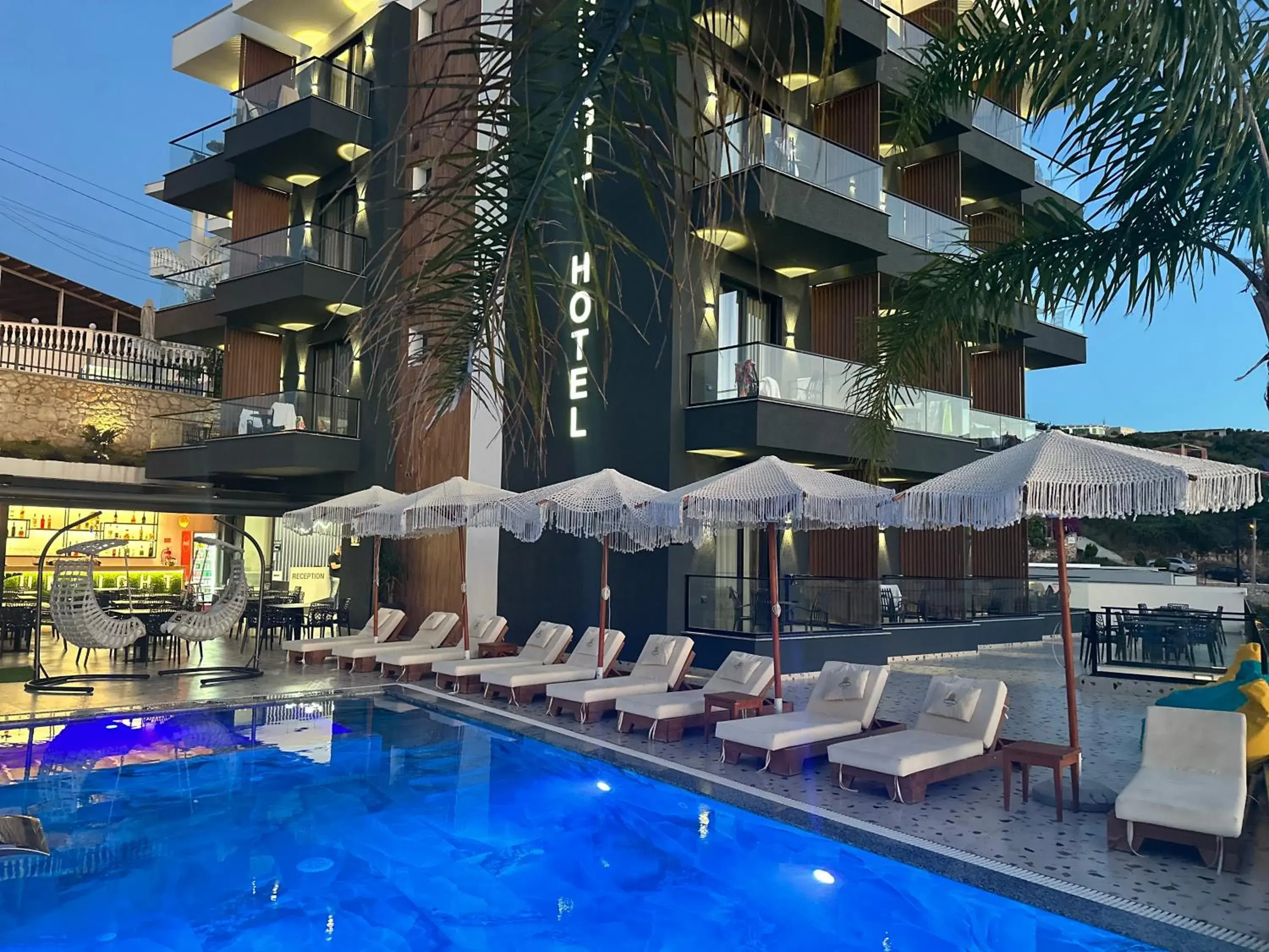 Property building in Sunlight Hotel Property building in Sunlight Hotel