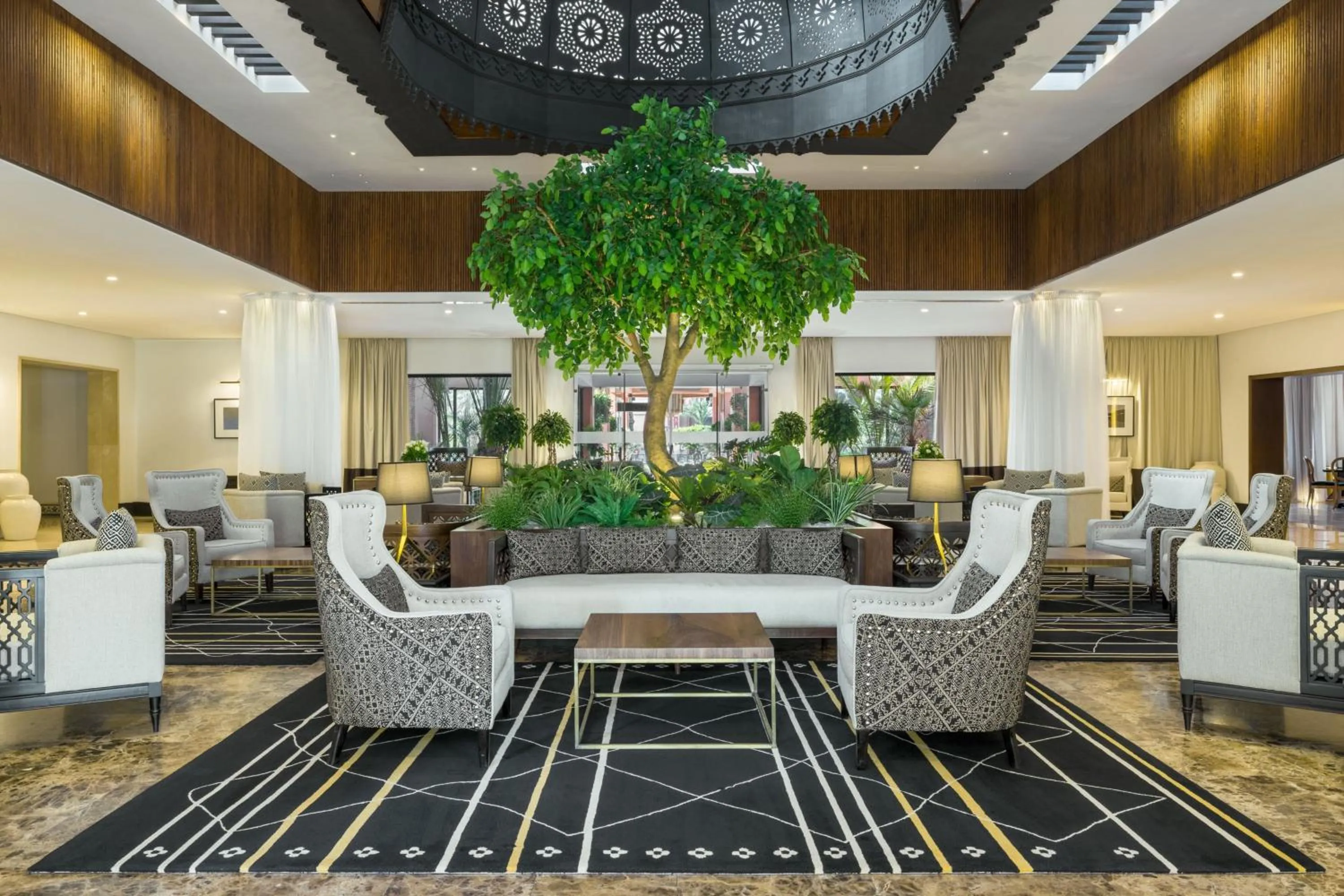 Lobby or reception in Le Meridien N'fis