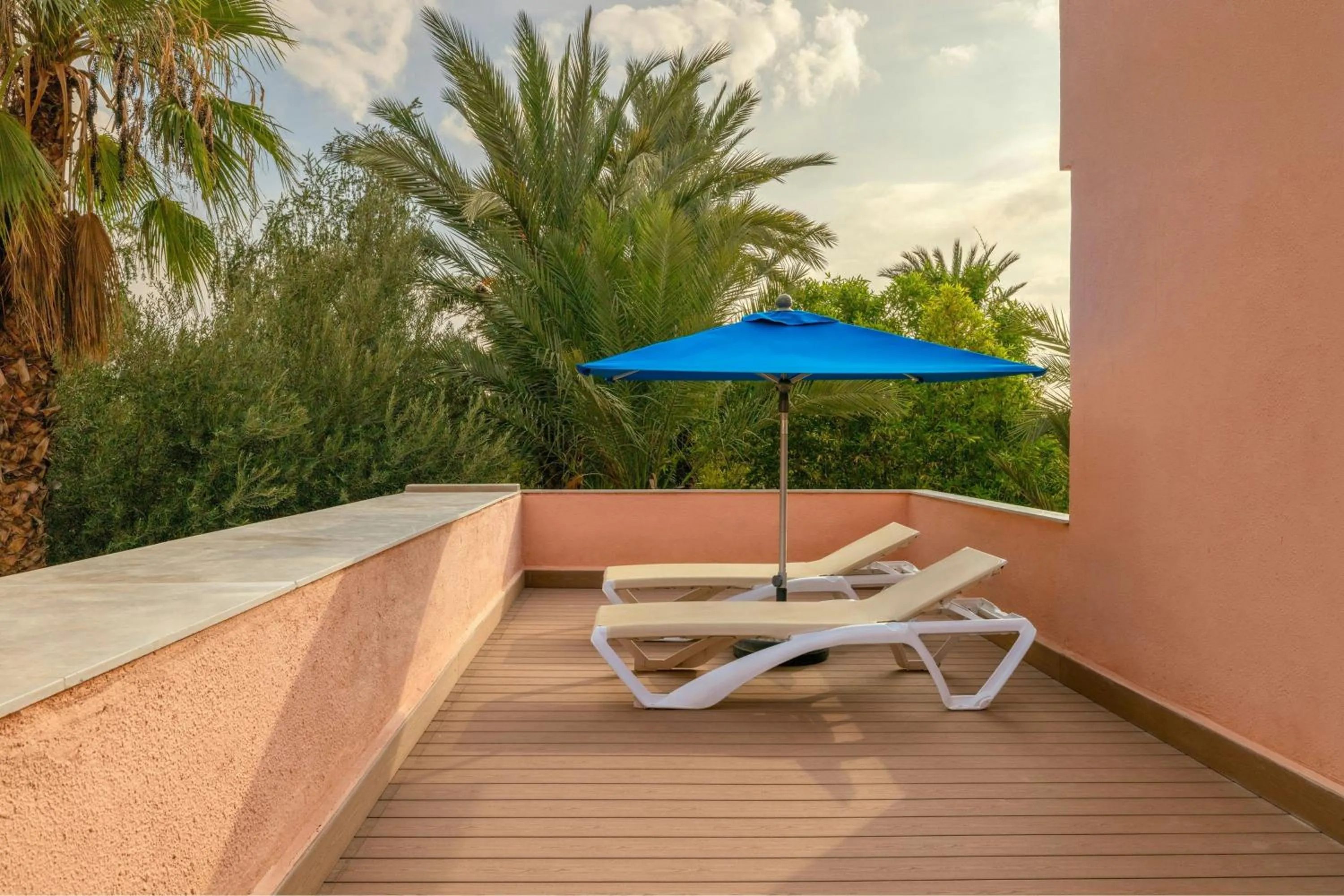 Photo of the whole room in Le Meridien N'fis