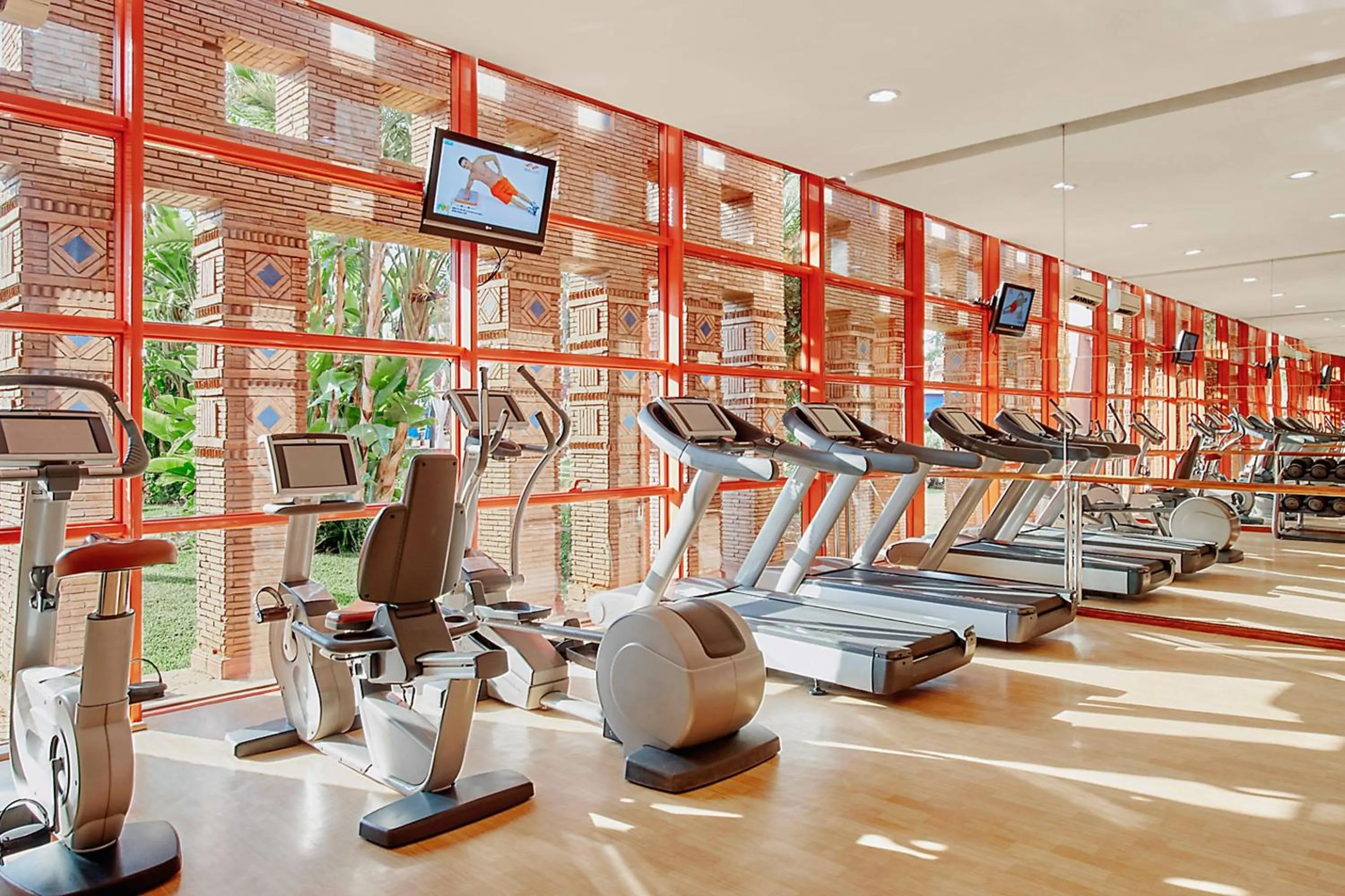 Fitness centre/facilities in Le Meridien N'fis