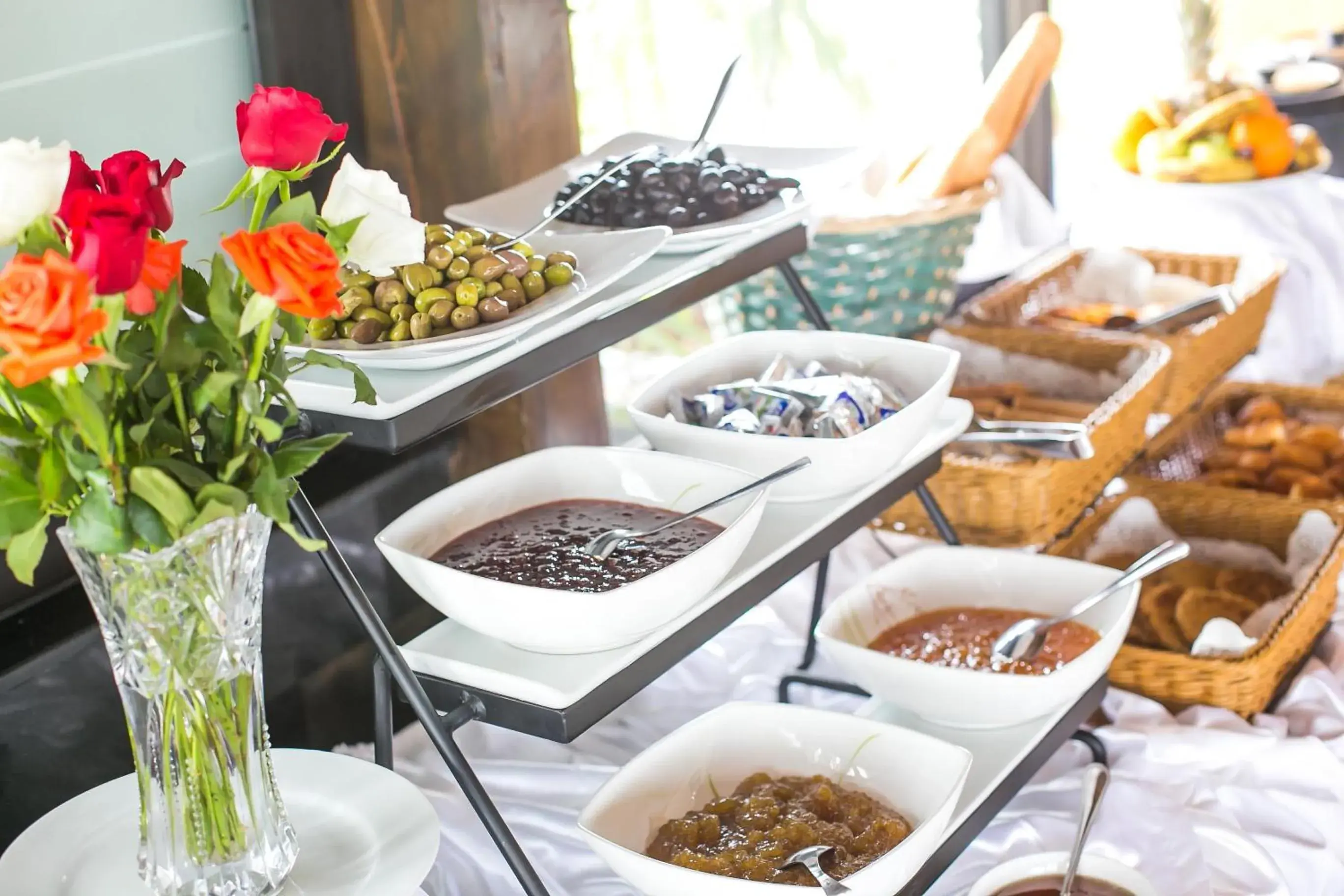 Buffet breakfast in Zahrat Al Jabal Buffet breakfast in Zahrat Al Jabal