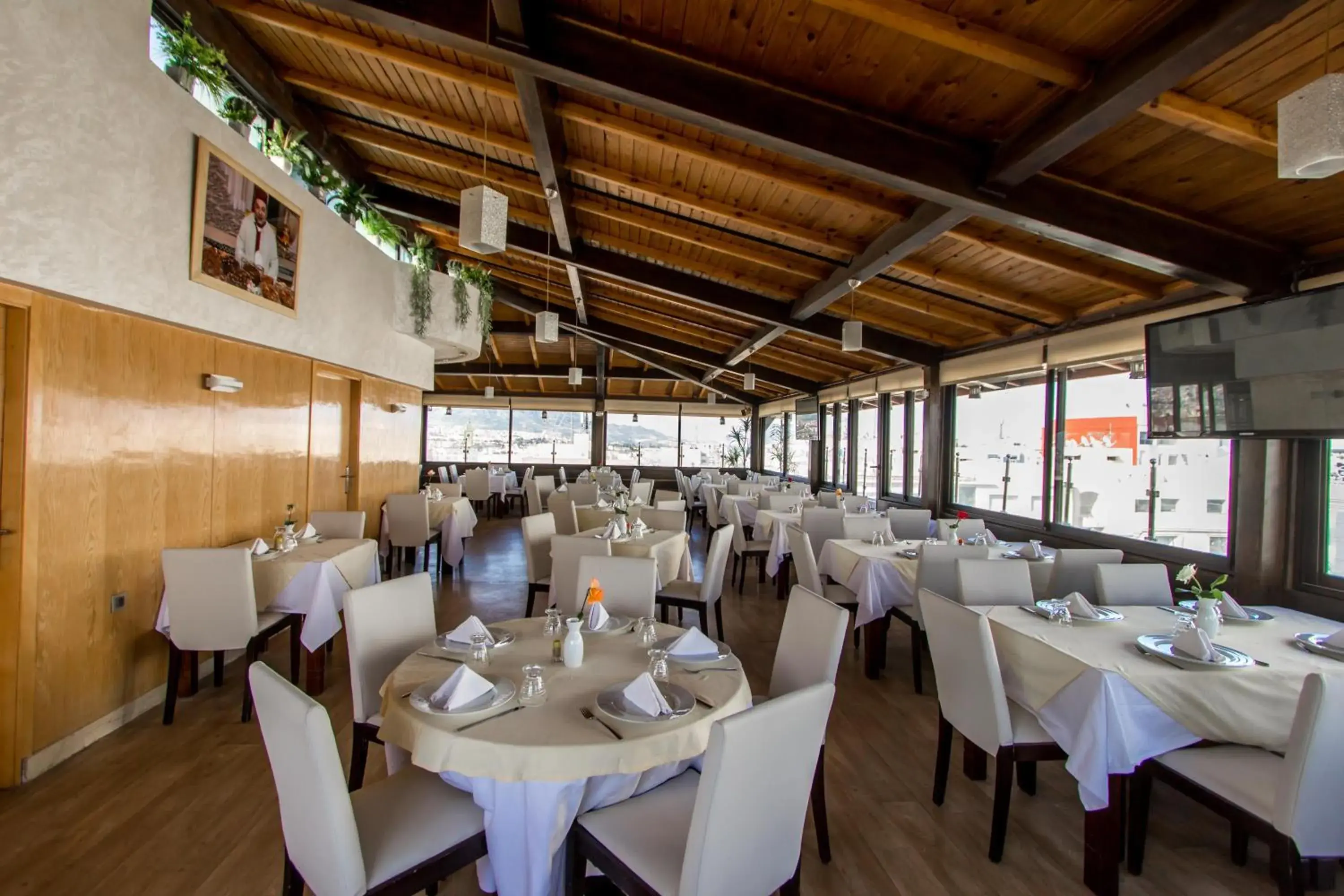 Restaurant/places to eat in Zahrat Al Jabal Restaurant/places to eat in Zahrat Al Jabal