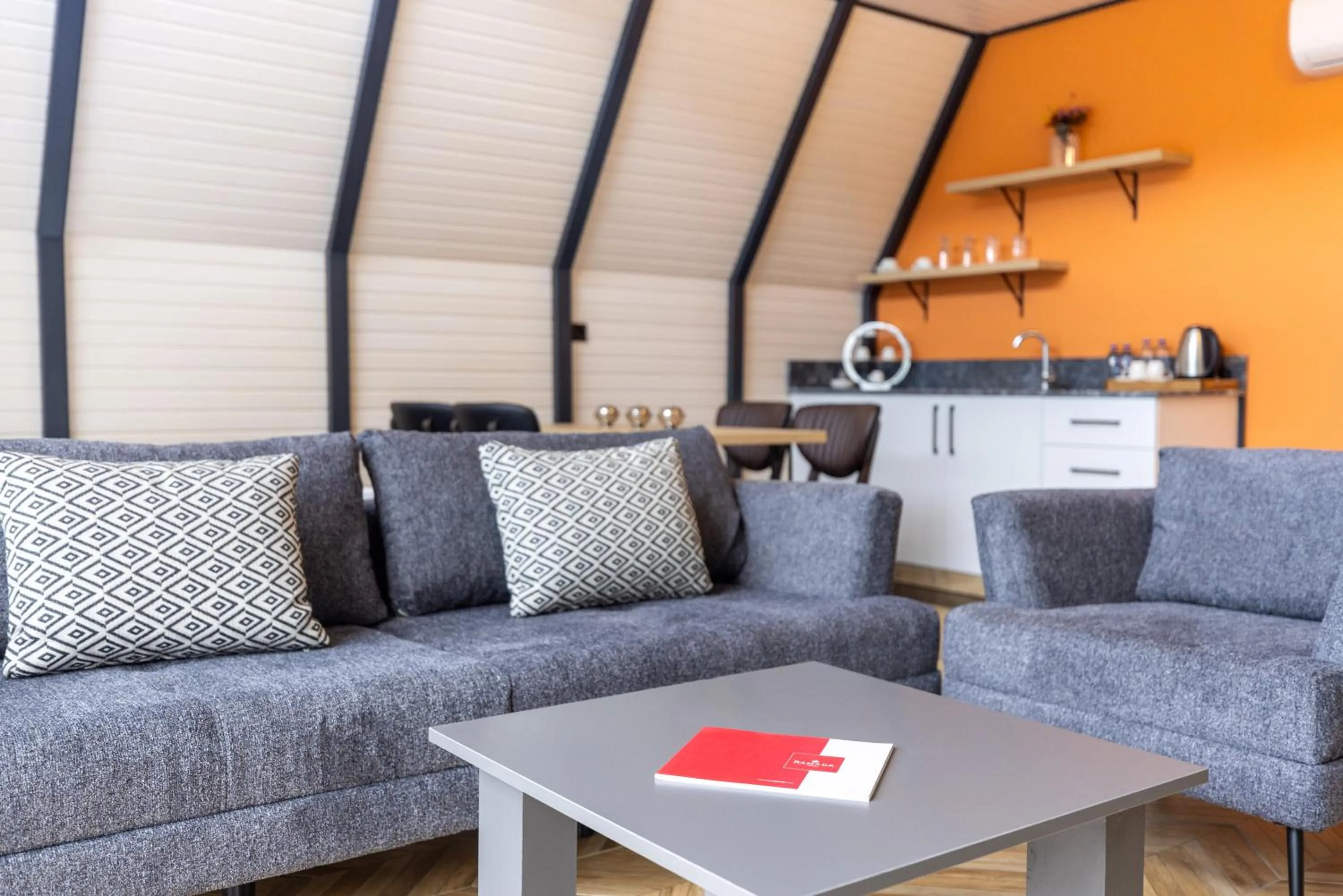 Kitchen or kitchenette in Ramada Resort By Wyndham Sapanca Thermal