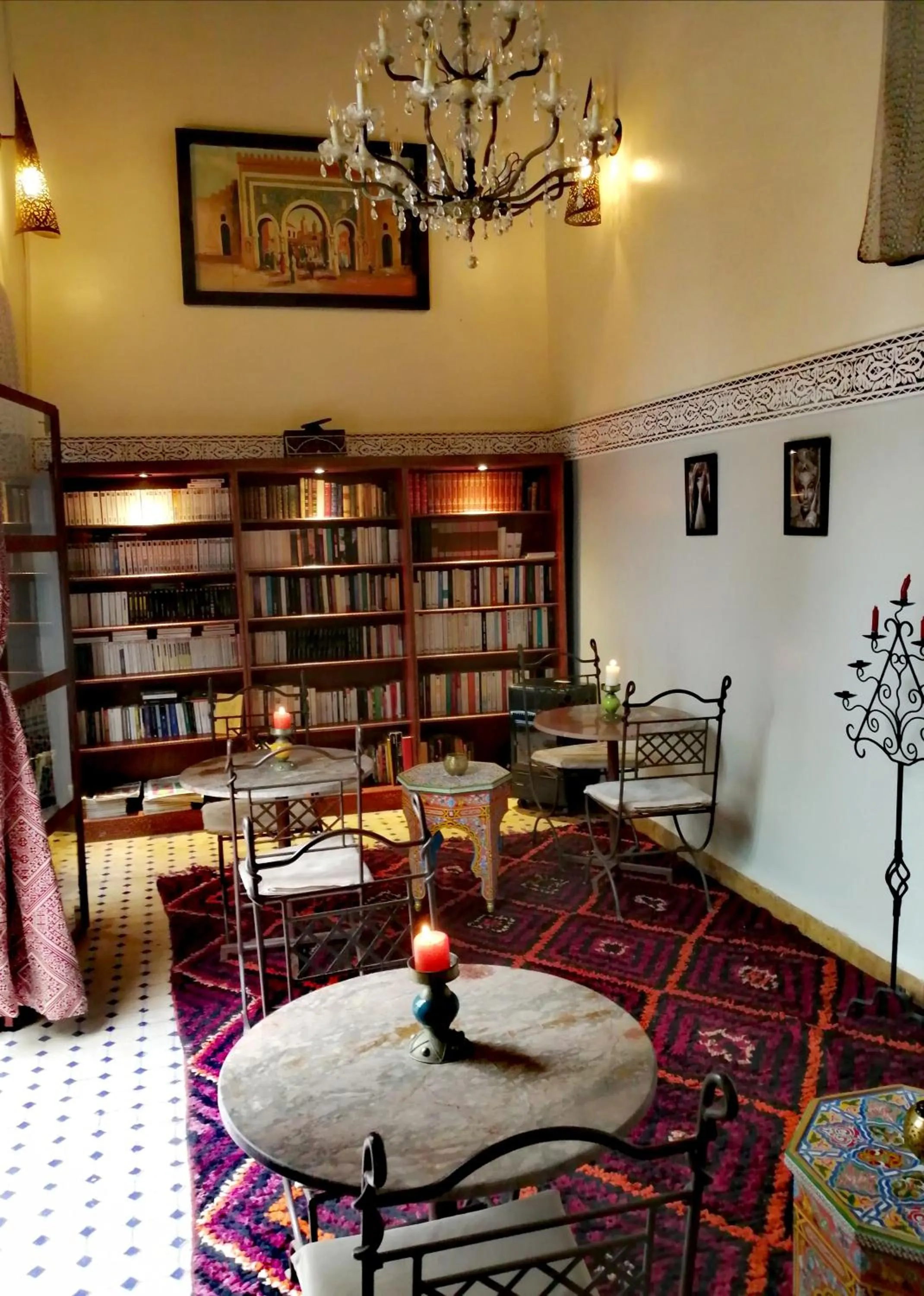 Restaurant/places to eat in Riad Attarine