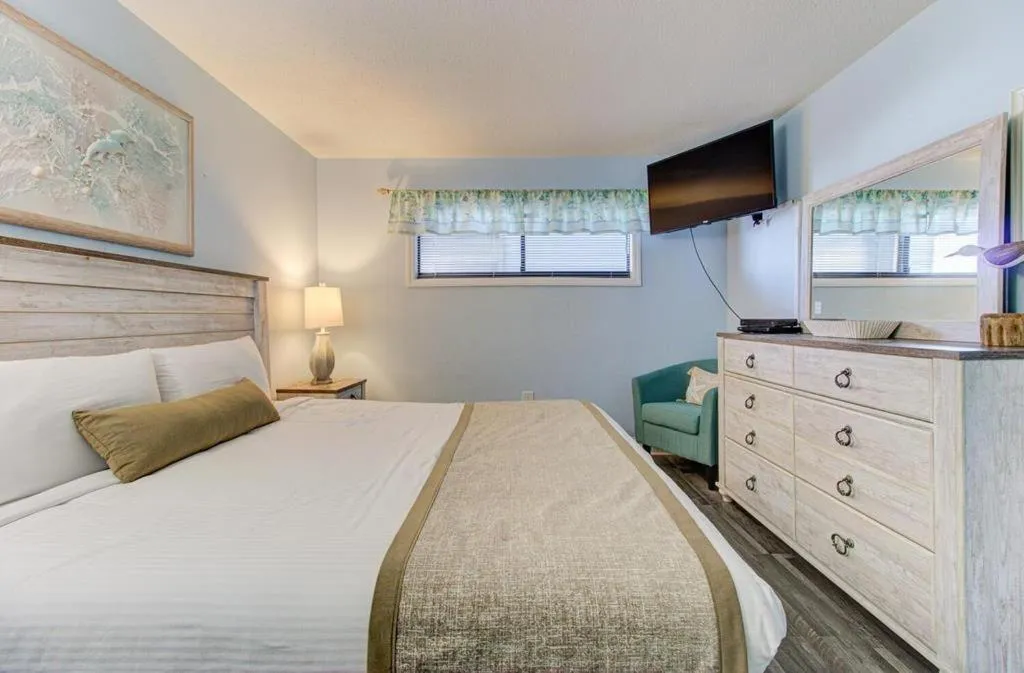 Bedroom, Bed in 0809 Carolina Shores by Atlantic Towers