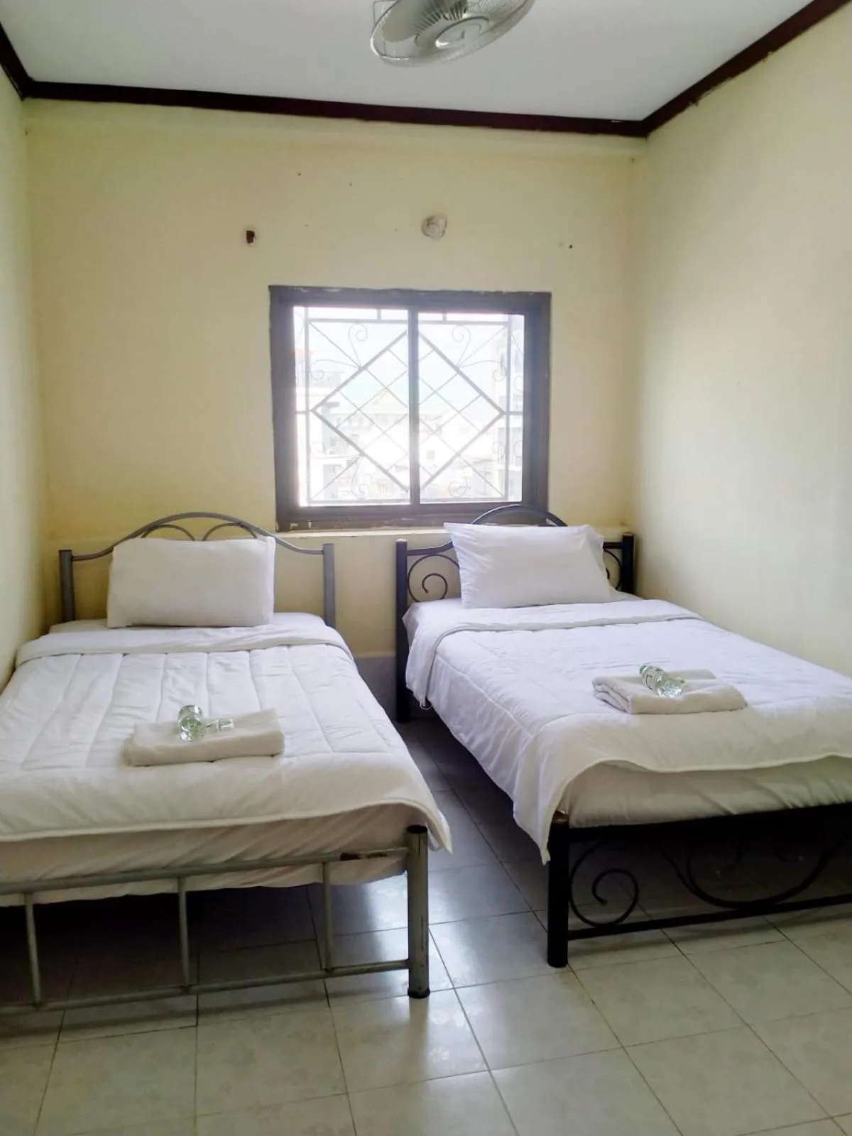 Bed in Rainbow Hotel Vientiane