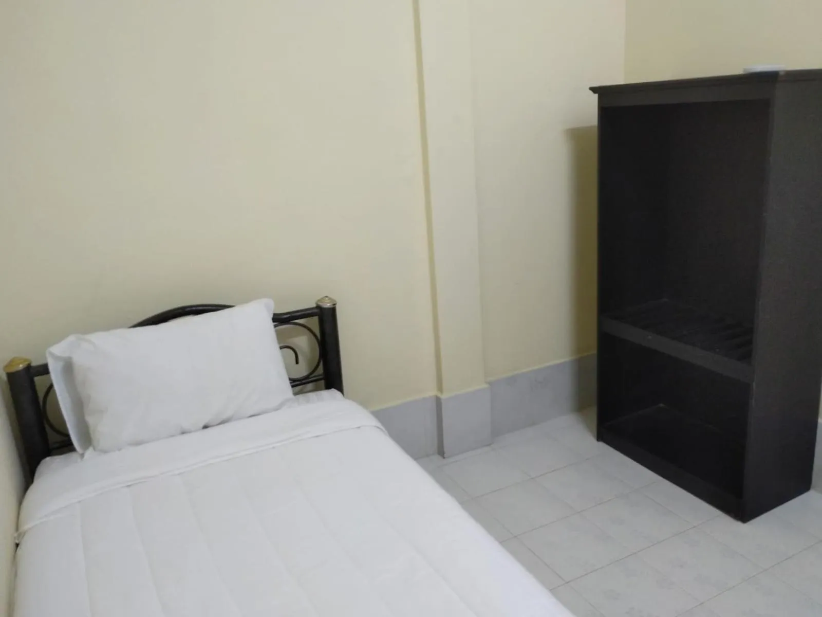 Bed in Rainbow Hotel Vientiane