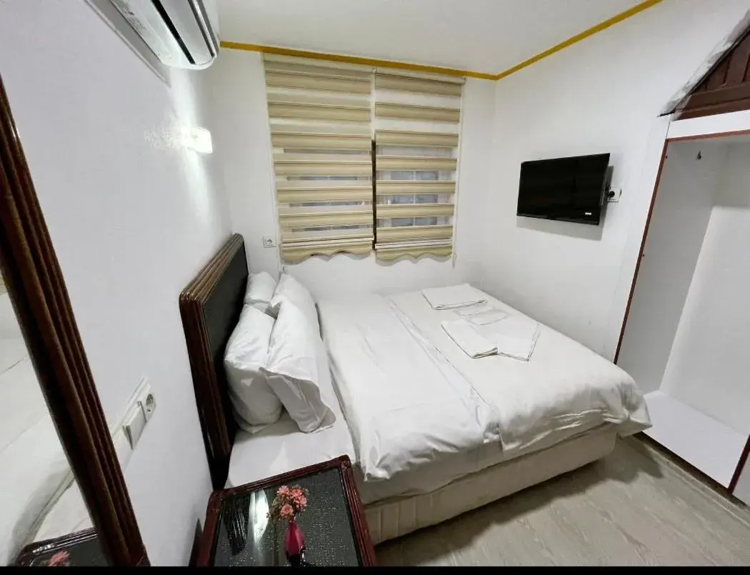 Bedroom in TAG Pansiyon Bedroom in TAG Pansiyon