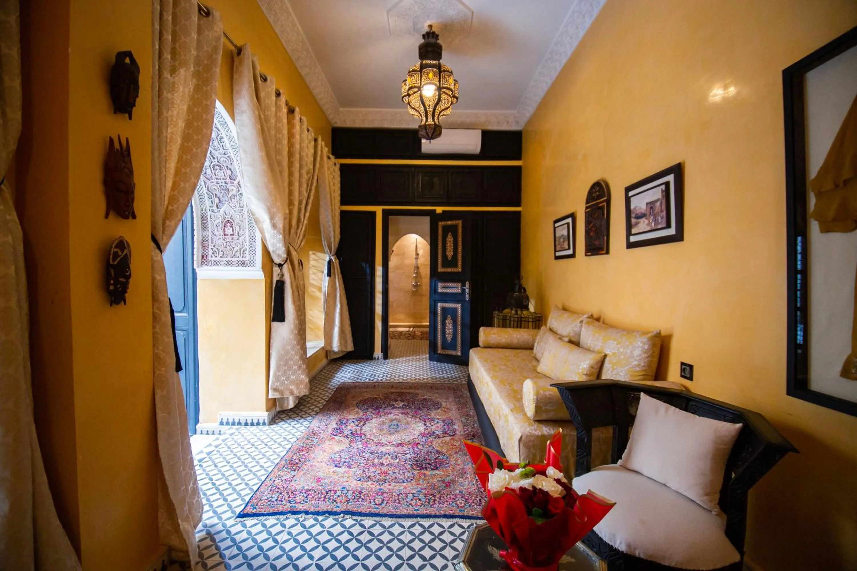 View (from property/room), Bed in Riad Ta'achchaqa