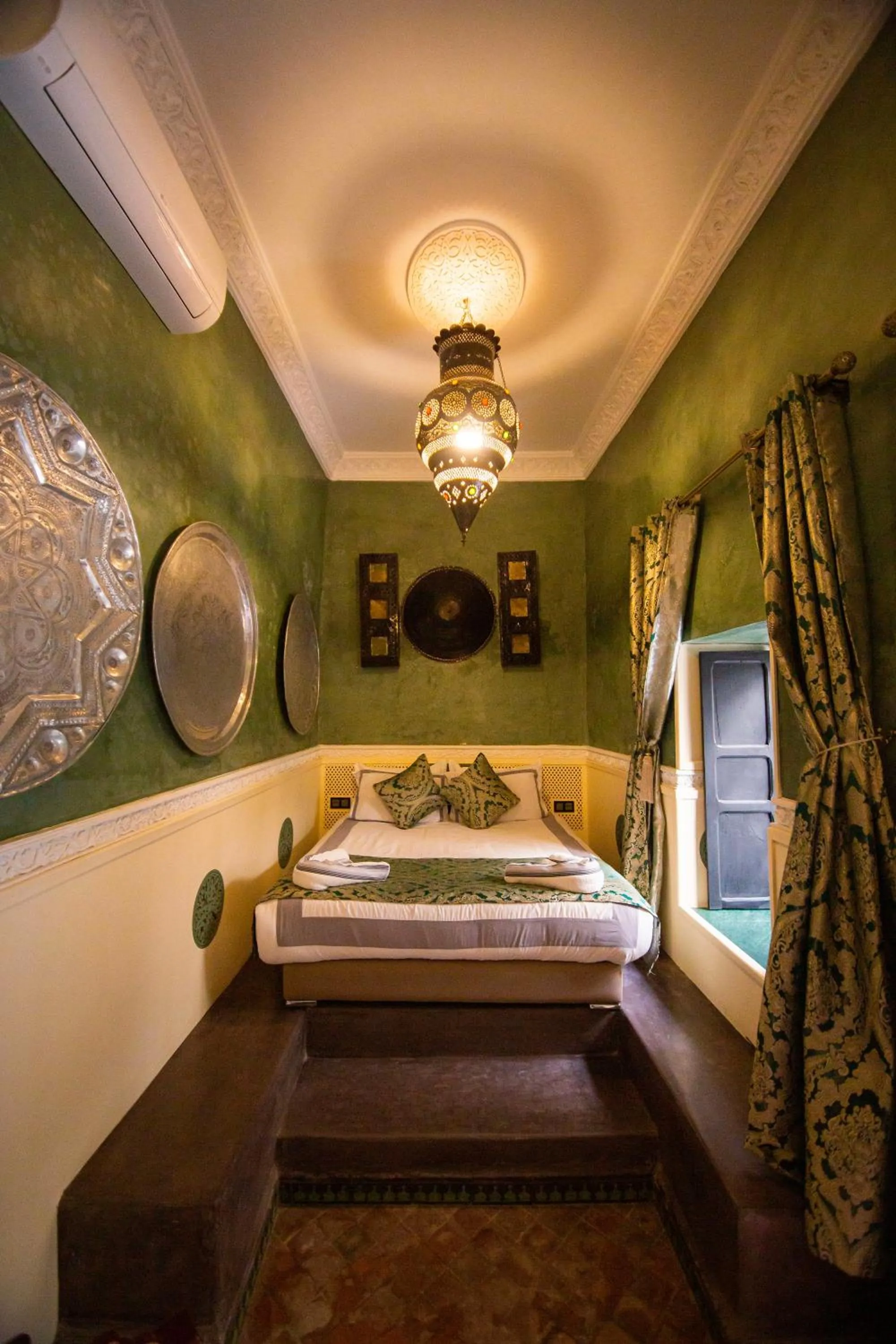 Bedroom, Bed in Riad Ta'achchaqa