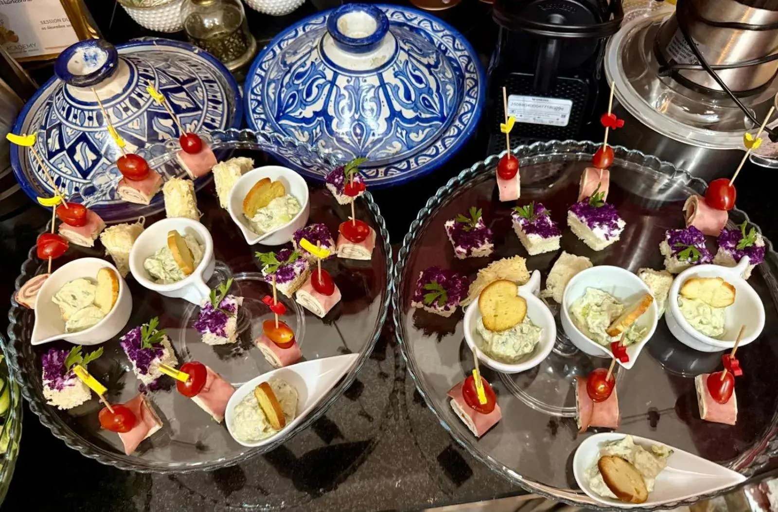 Restaurant/places to eat in Riad Ta'achchaqa Restaurant/places to eat in Riad Ta'achchaqa