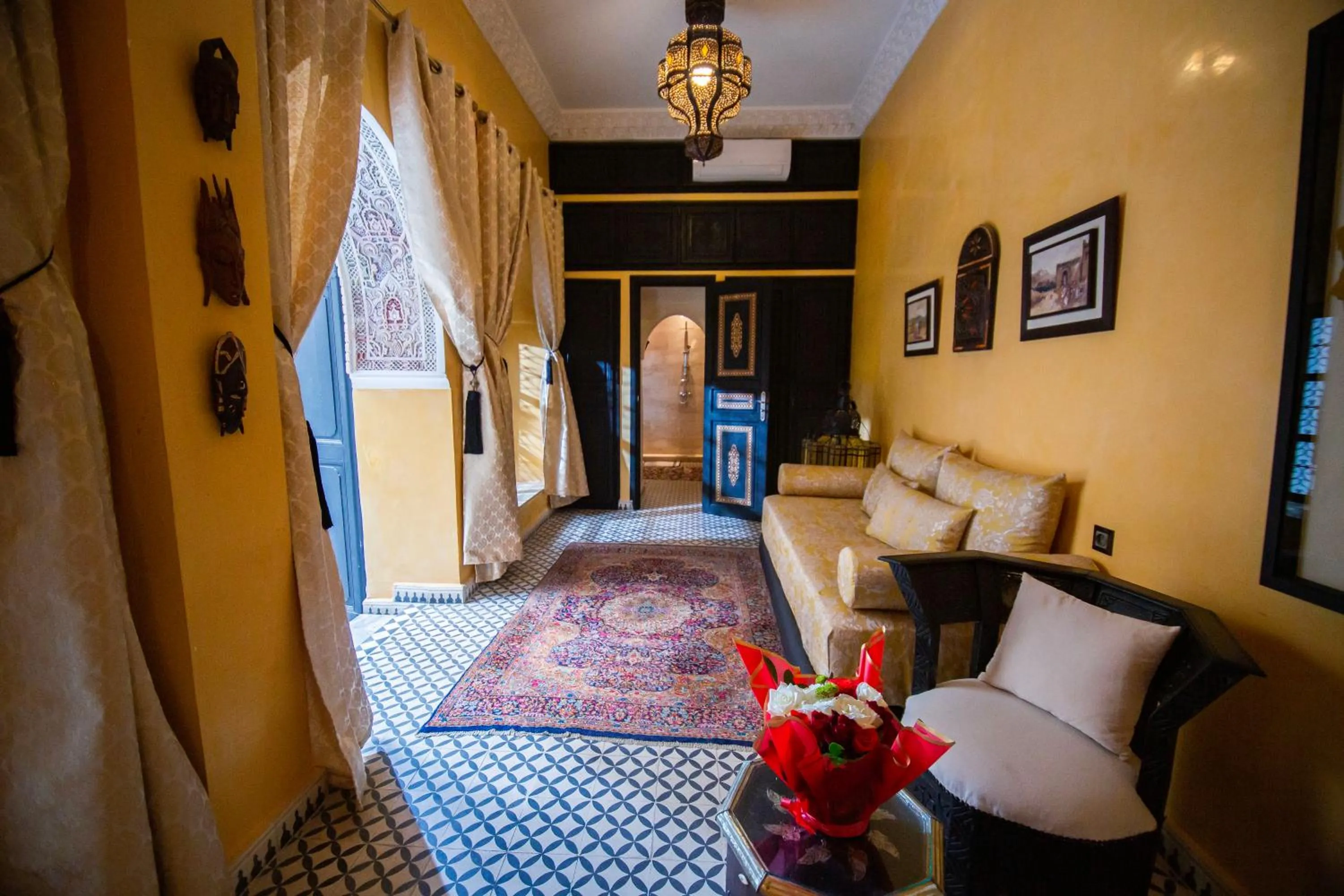 Photo of the whole room in Riad Ta'achchaqa