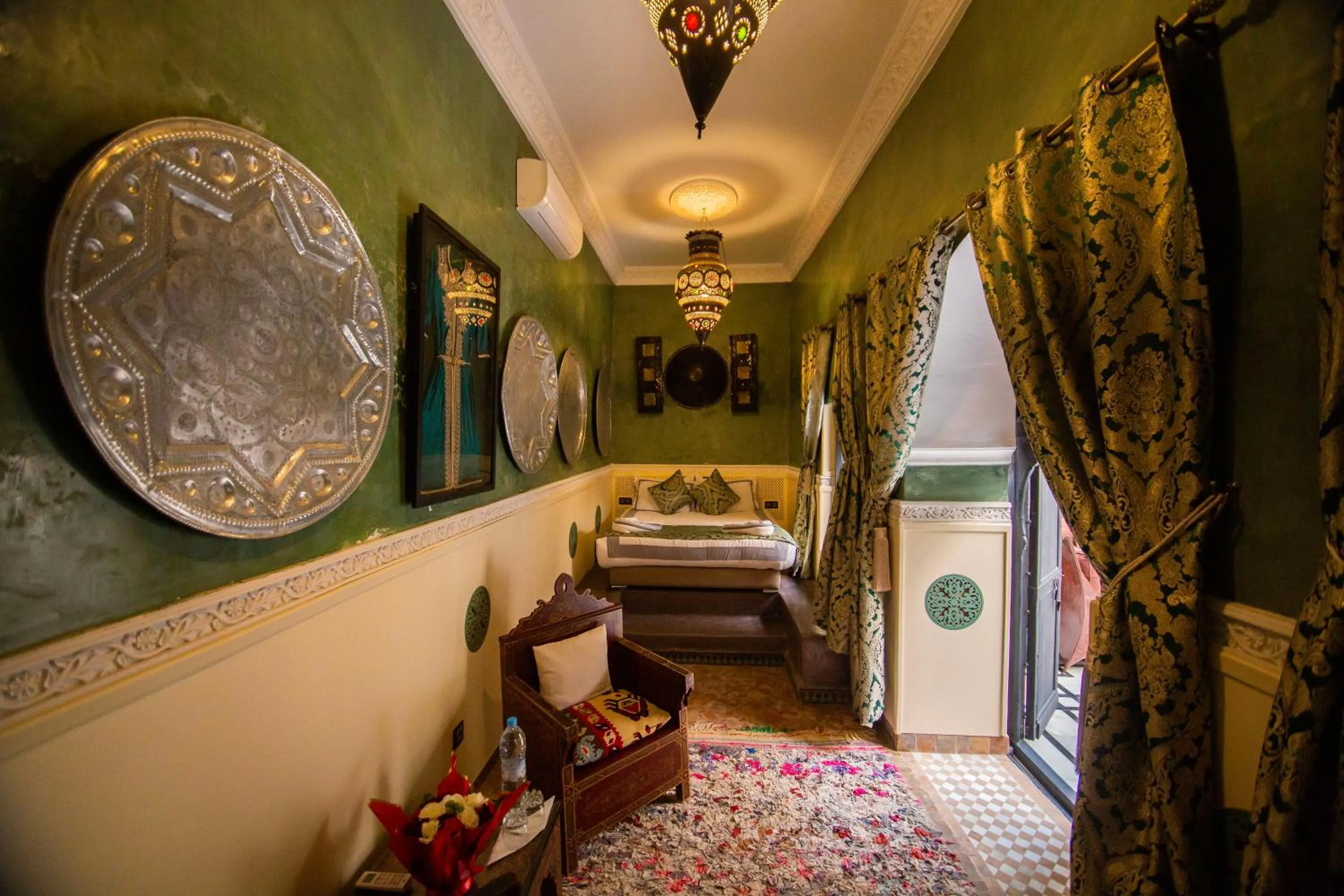 Bedroom, Bed in Riad Ta'achchaqa
