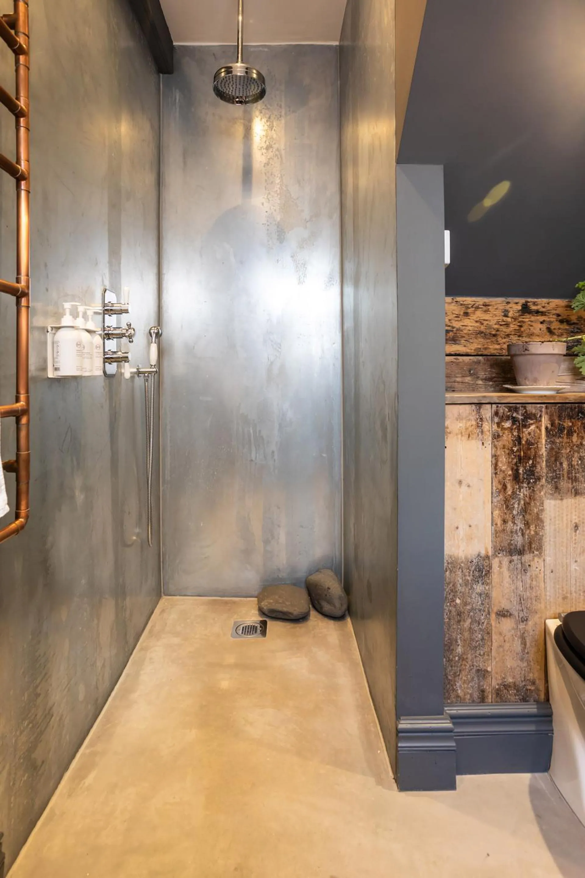 Shower in The Walled Garden at Cheshire Boutique Bathhouse