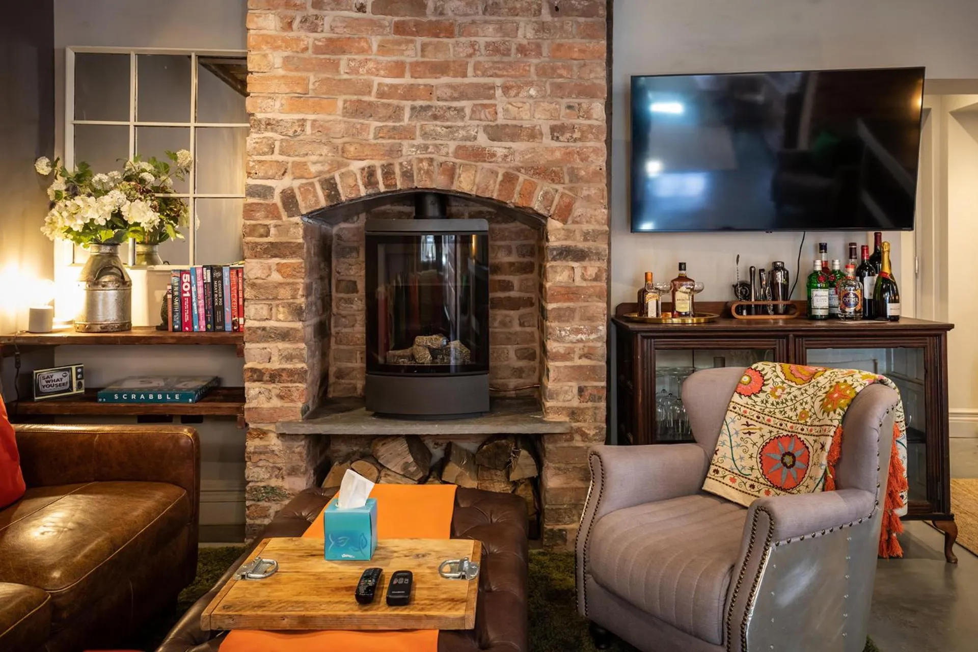 Living room in The Walled Garden at Cheshire Boutique Bathhouse