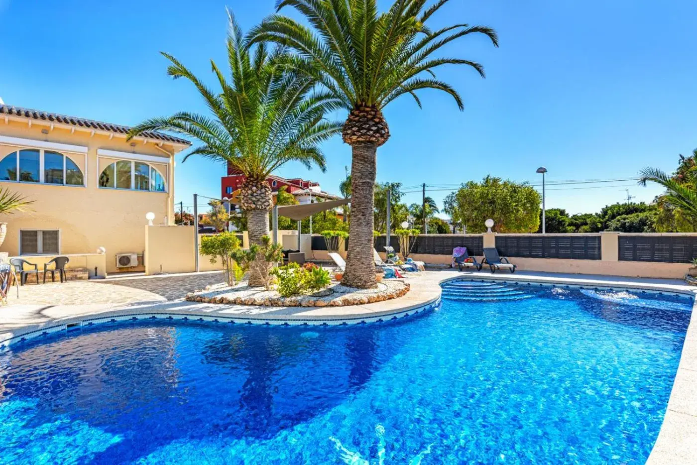 Villa Campanilla - Plusholidays Villa Campanilla - Plusholidays