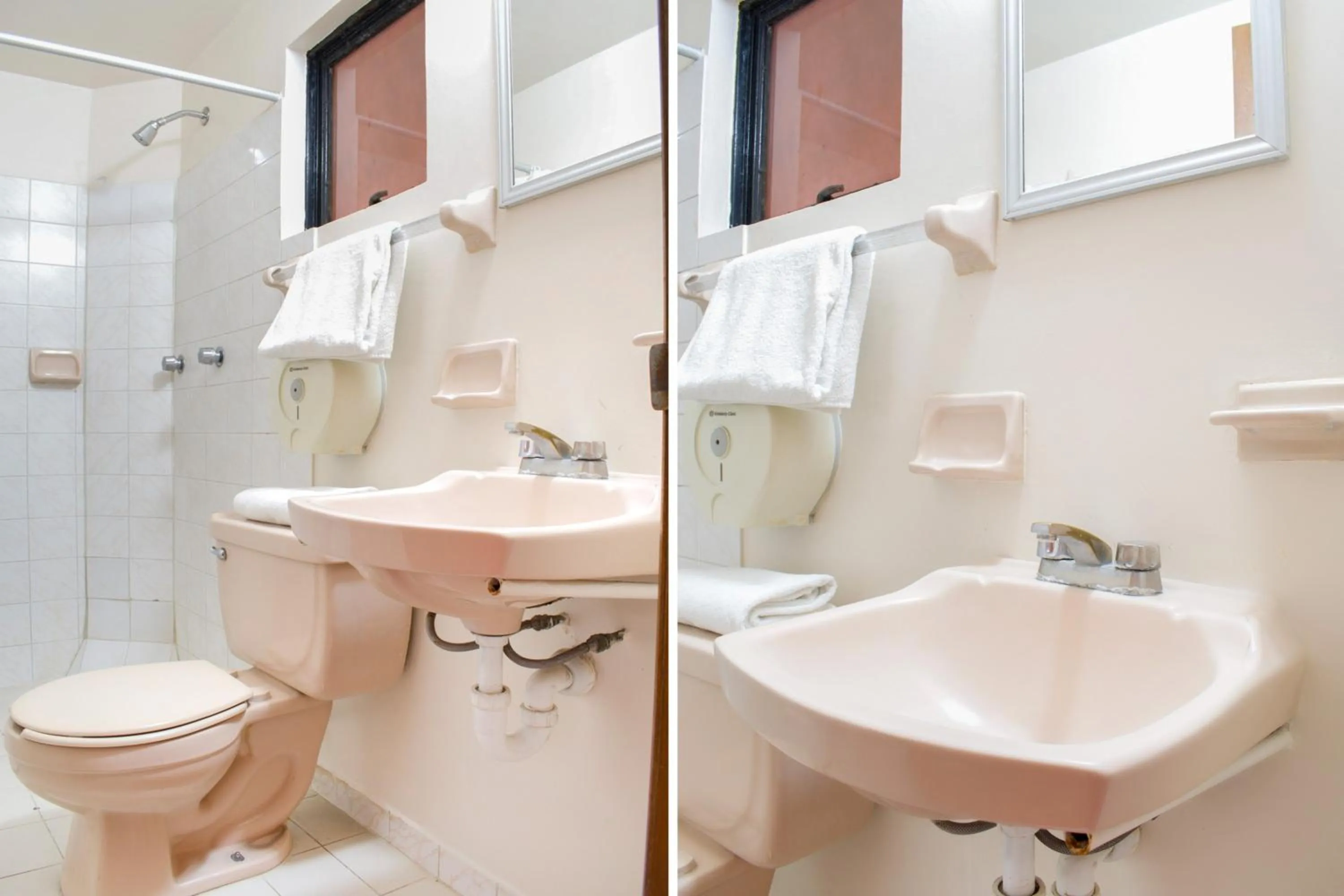 Bathroom in OYO Hotel Museo