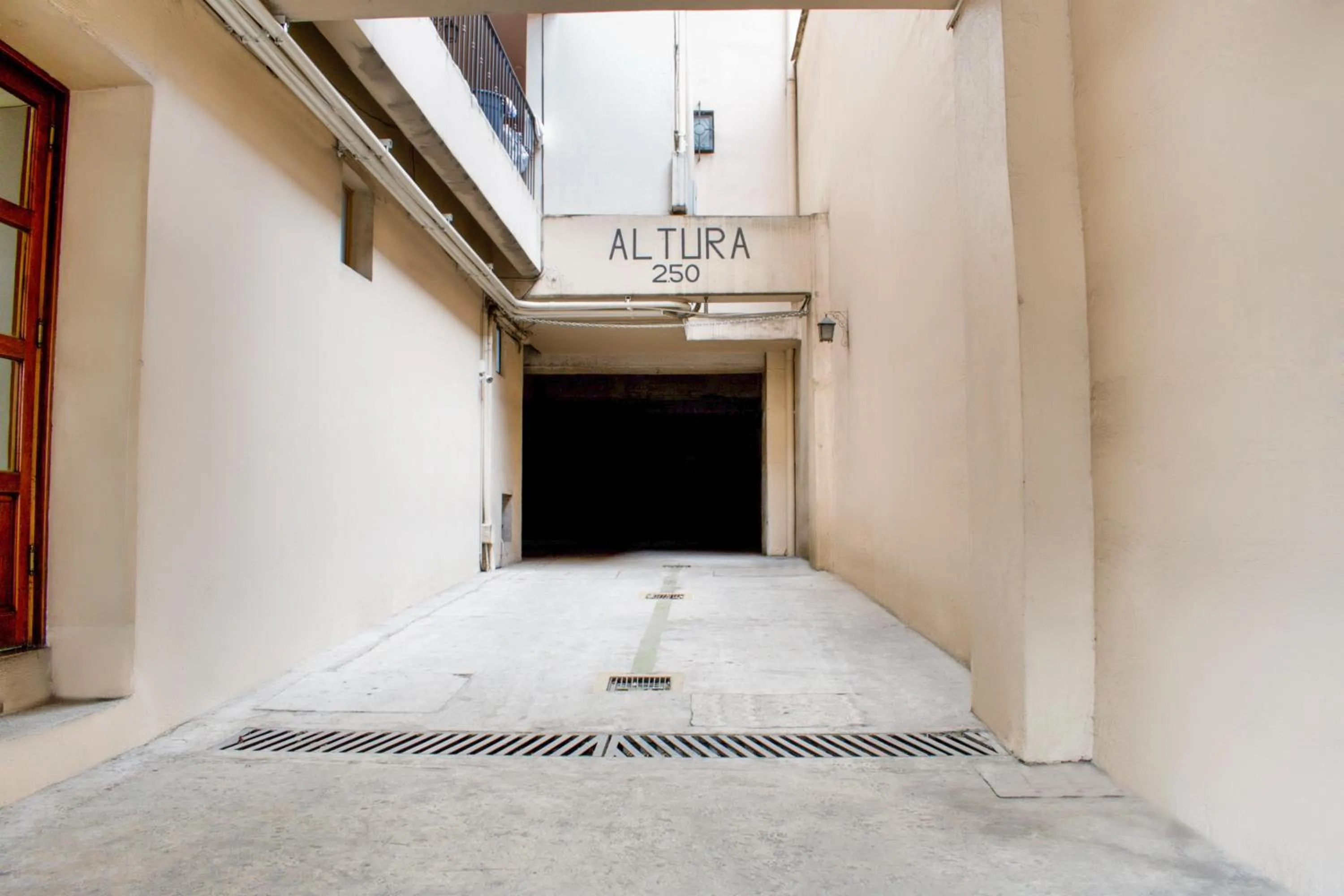 Parking in OYO Hotel Museo