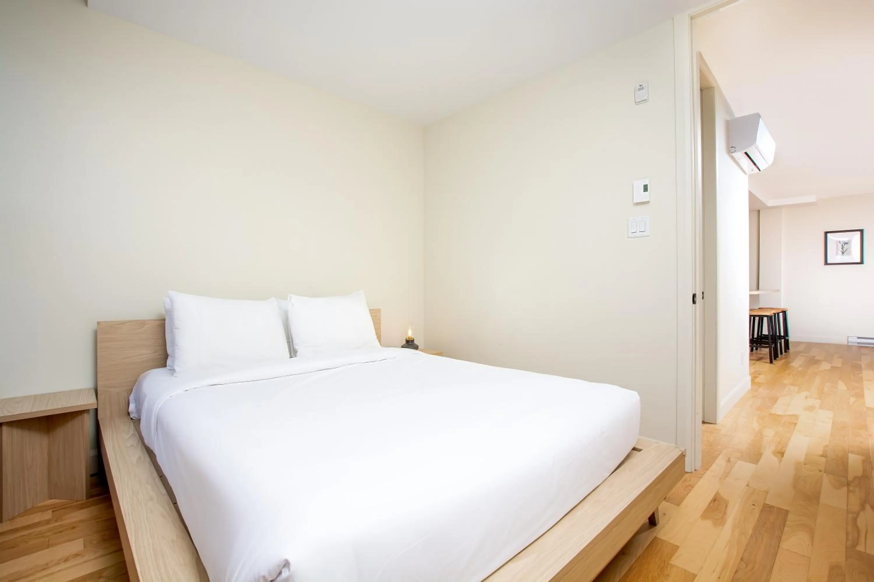 Bed in Les Lofts de la Barricade - Par les Lofts Vieux-Québec