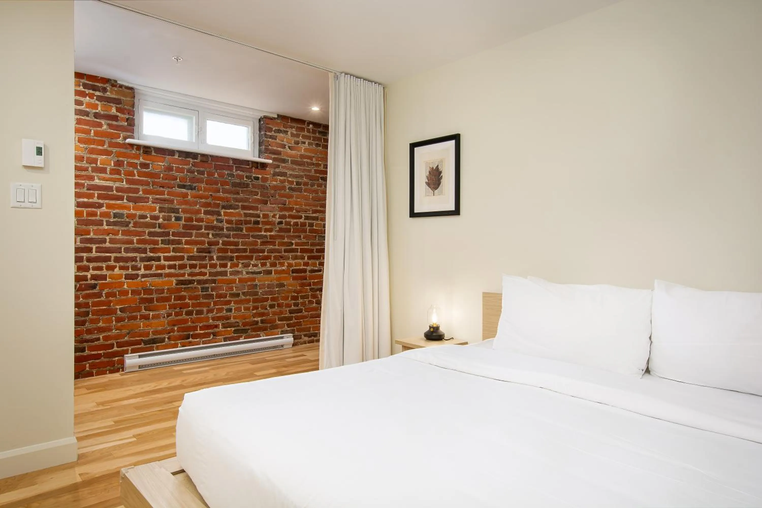 Bed in Les Lofts de la Barricade - Par les Lofts Vieux-Québec