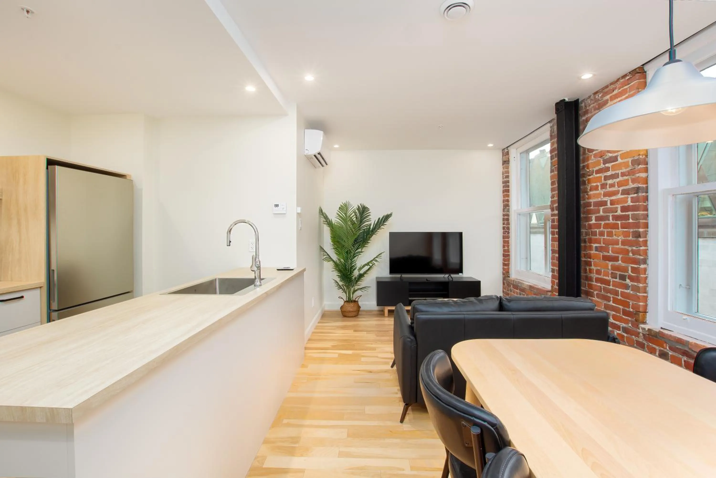 TV and multimedia in Les Lofts de la Barricade - Par les Lofts Vieux-Québec