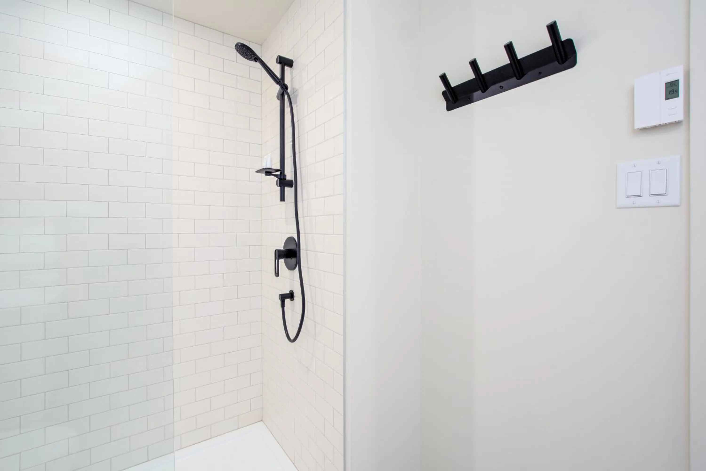 Shower in Les Lofts de la Barricade - Par les Lofts Vieux-Québec