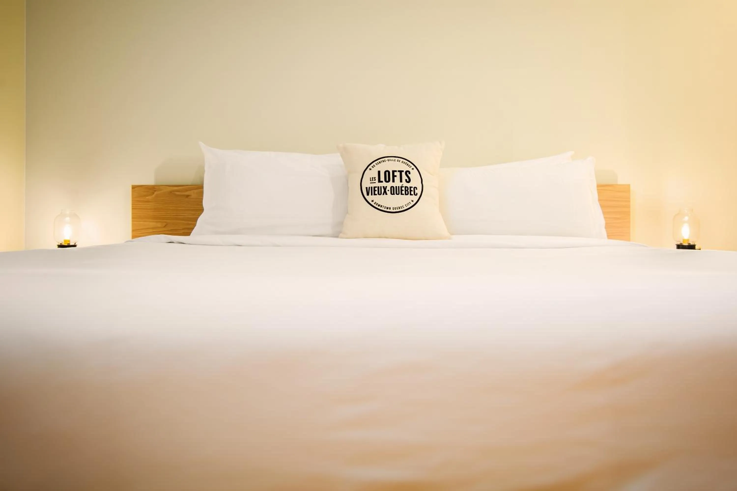 Bed in Les Lofts de la Barricade - Par les Lofts Vieux-Québec
