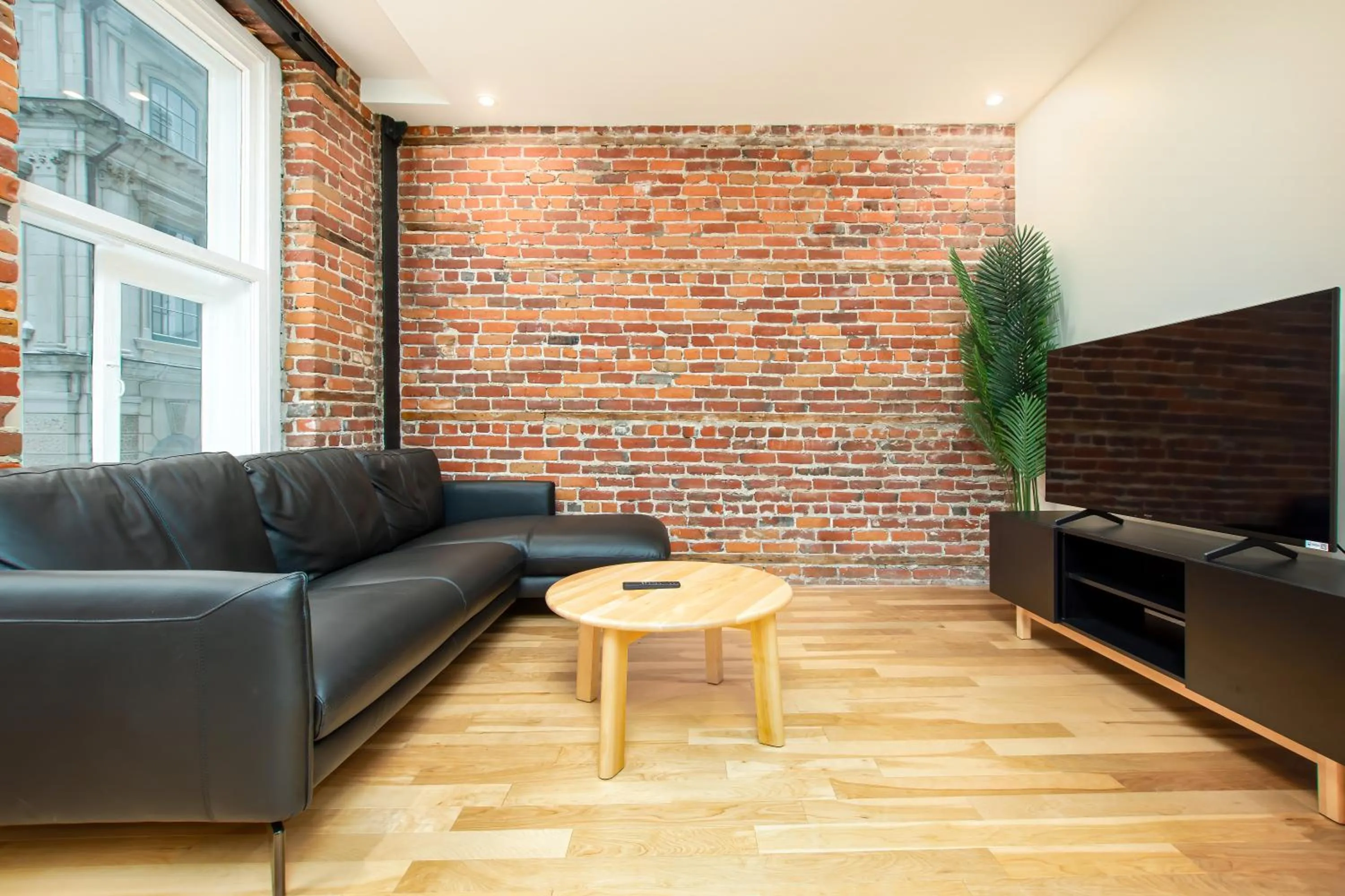 TV and multimedia in Les Lofts de la Barricade - Par les Lofts Vieux-Québec