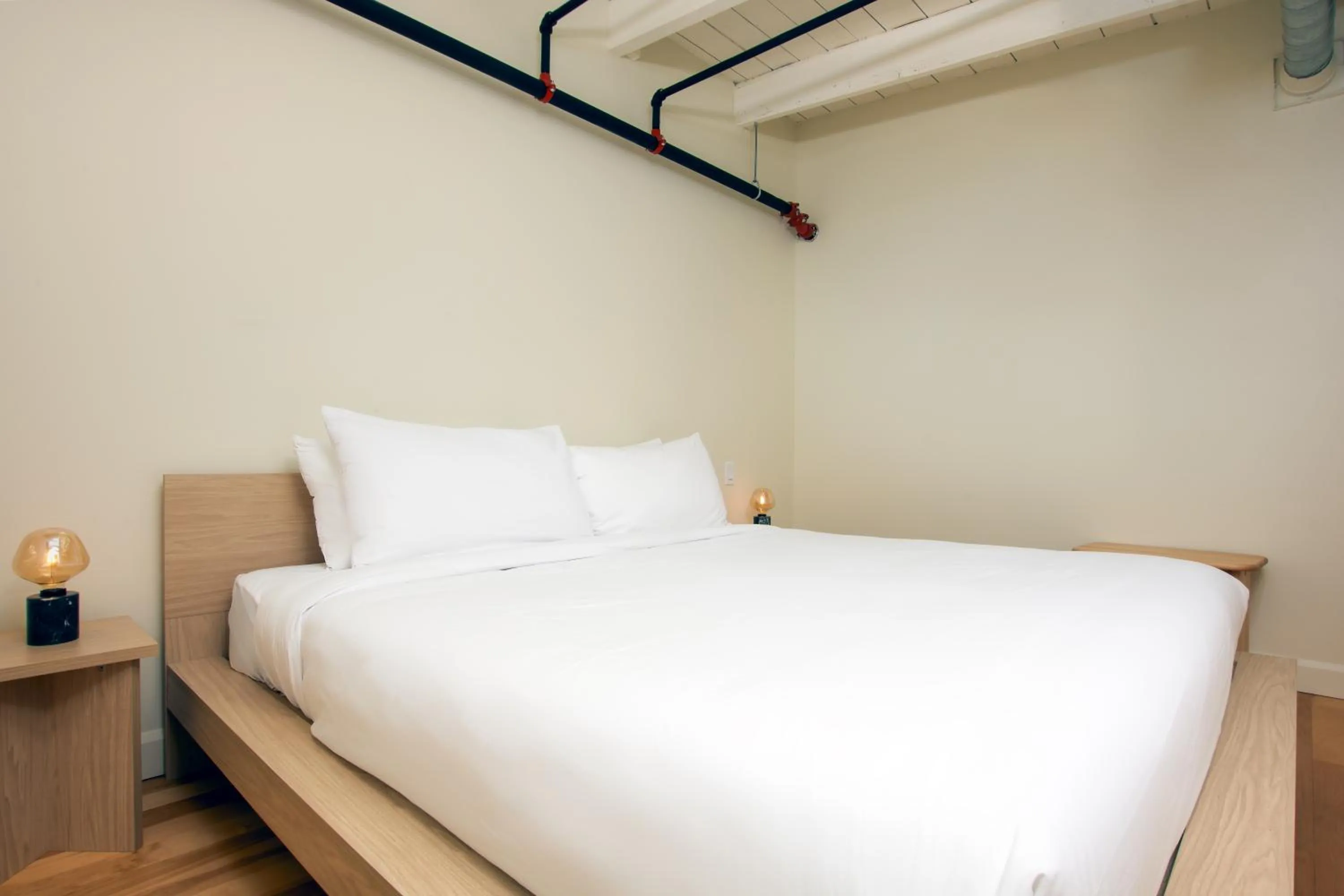 Bedroom, Bed in Les Lofts de la Barricade - Par les Lofts Vieux-Québec