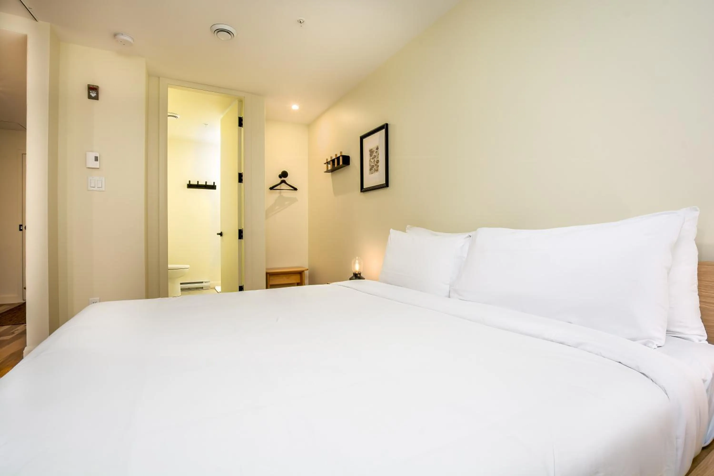 Bed in Les Lofts de la Barricade - Par les Lofts Vieux-Québec