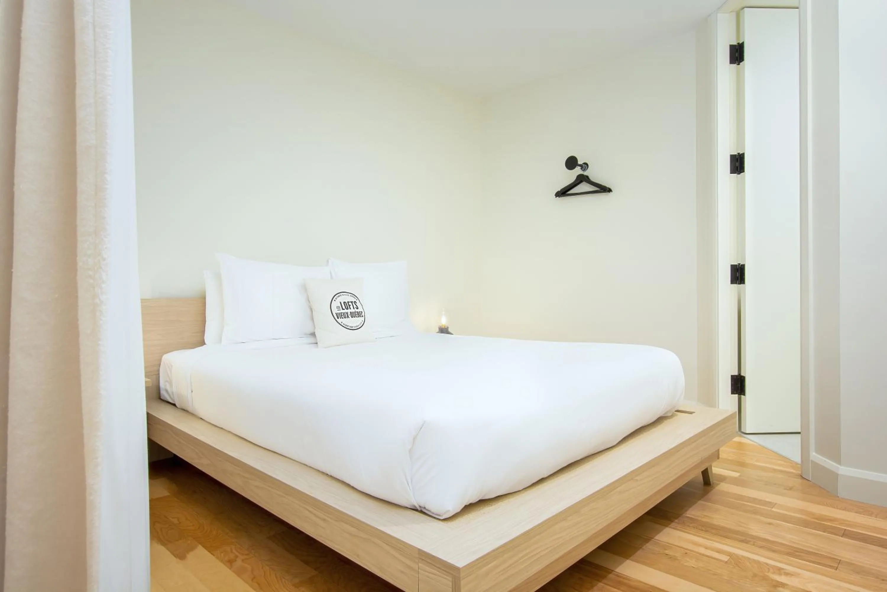 Bed in Les Lofts de la Barricade - Par les Lofts Vieux-Québec