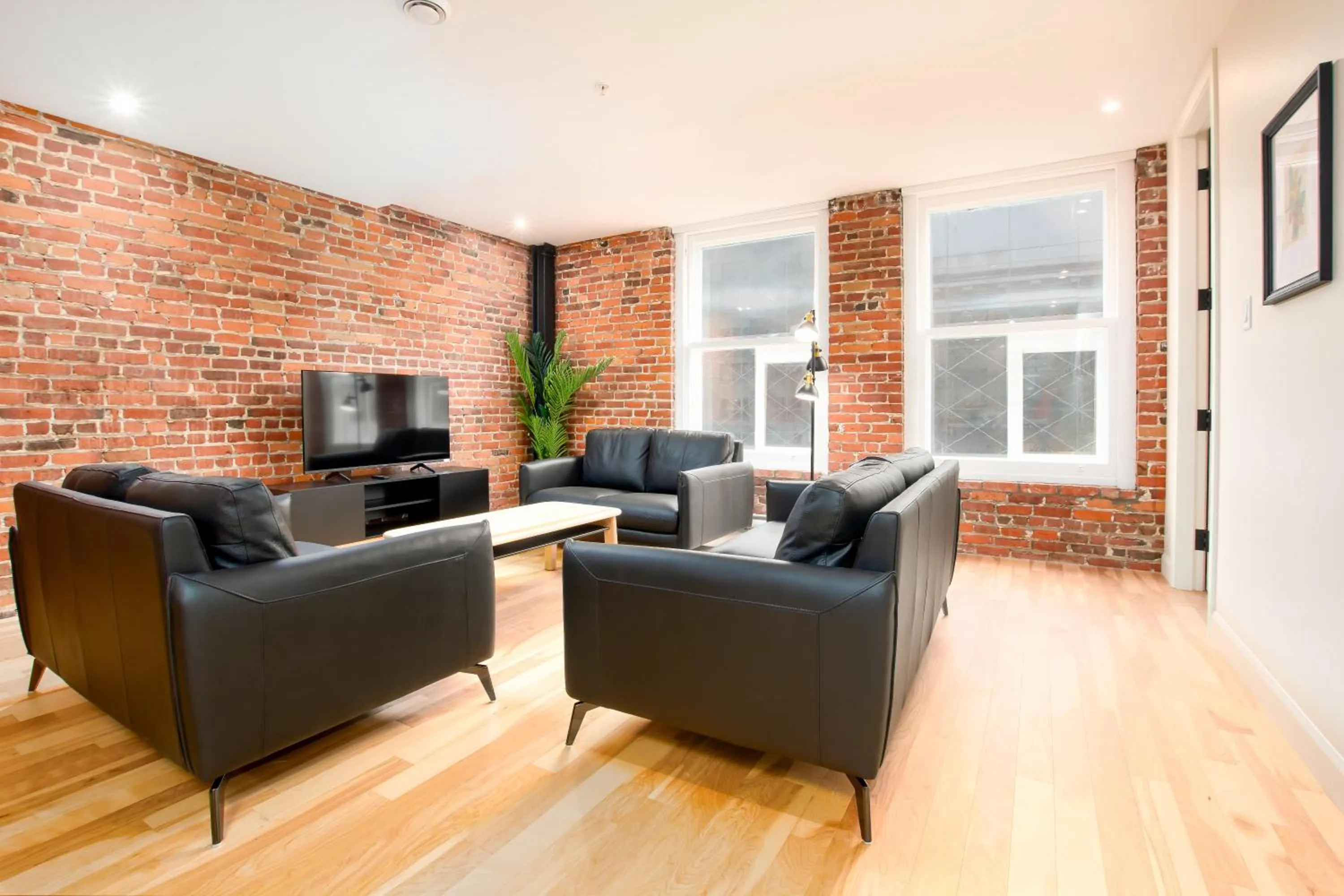 TV and multimedia in Les Lofts de la Barricade - Par les Lofts Vieux-Québec